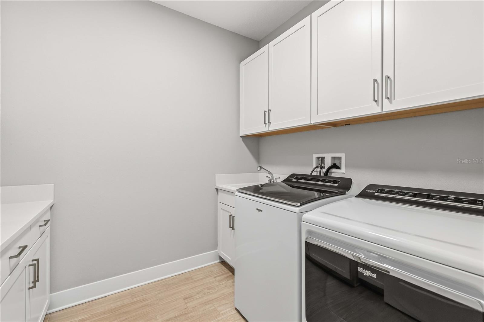 Image 37 of 75 For 17109 Sweetwater Village Drive