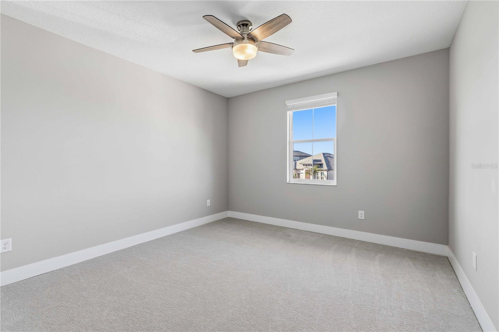 Image 46 of 75 For 17109 Sweetwater Village Drive