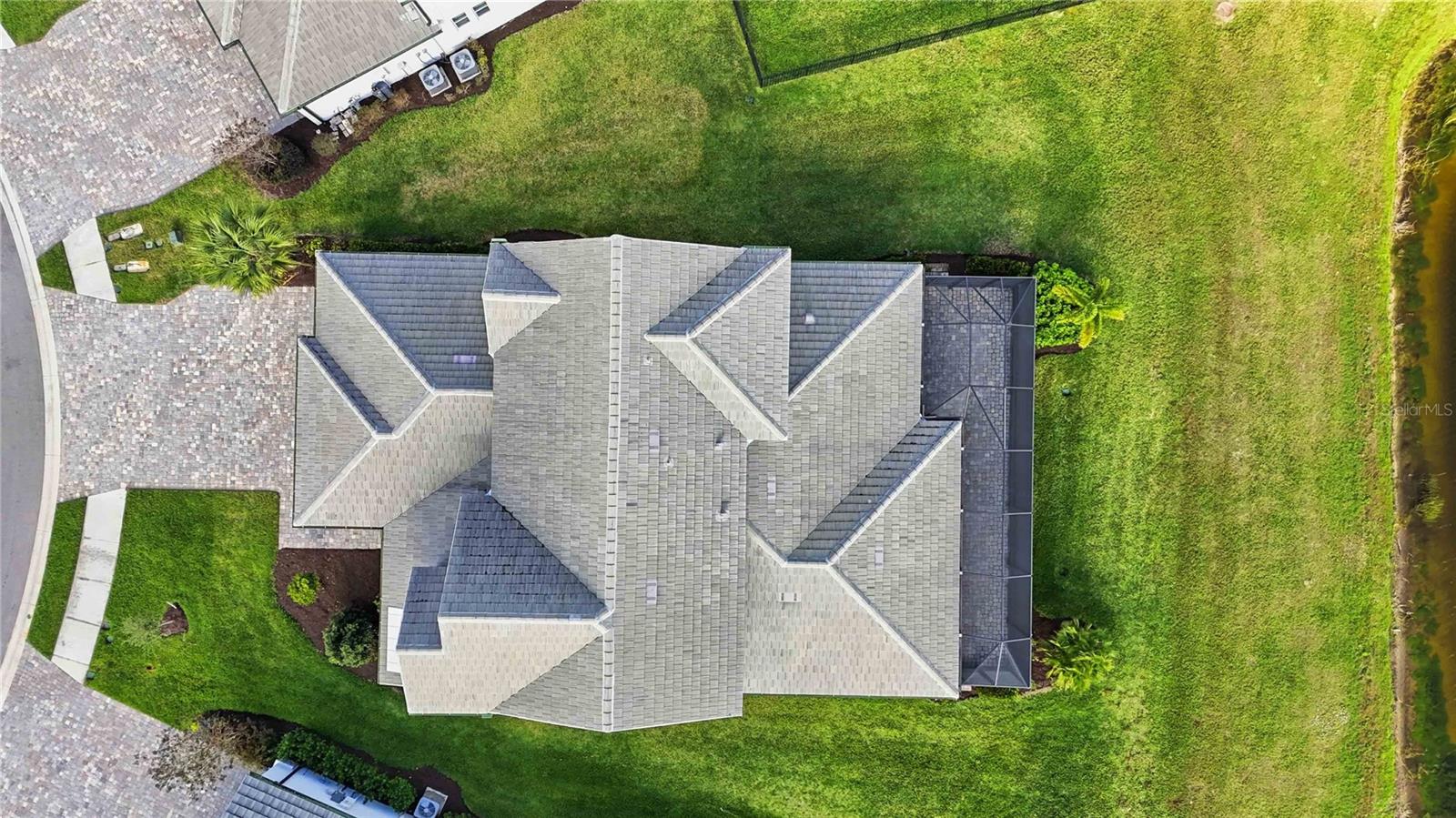 Image 60 of 75 For 17109 Sweetwater Village Drive