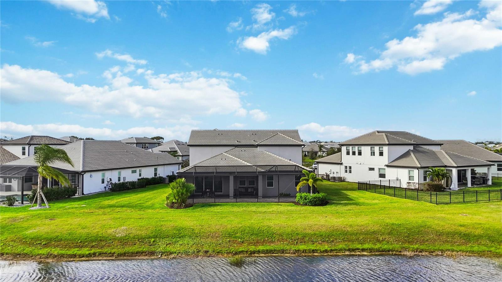 Image 63 of 75 For 17109 Sweetwater Village Drive