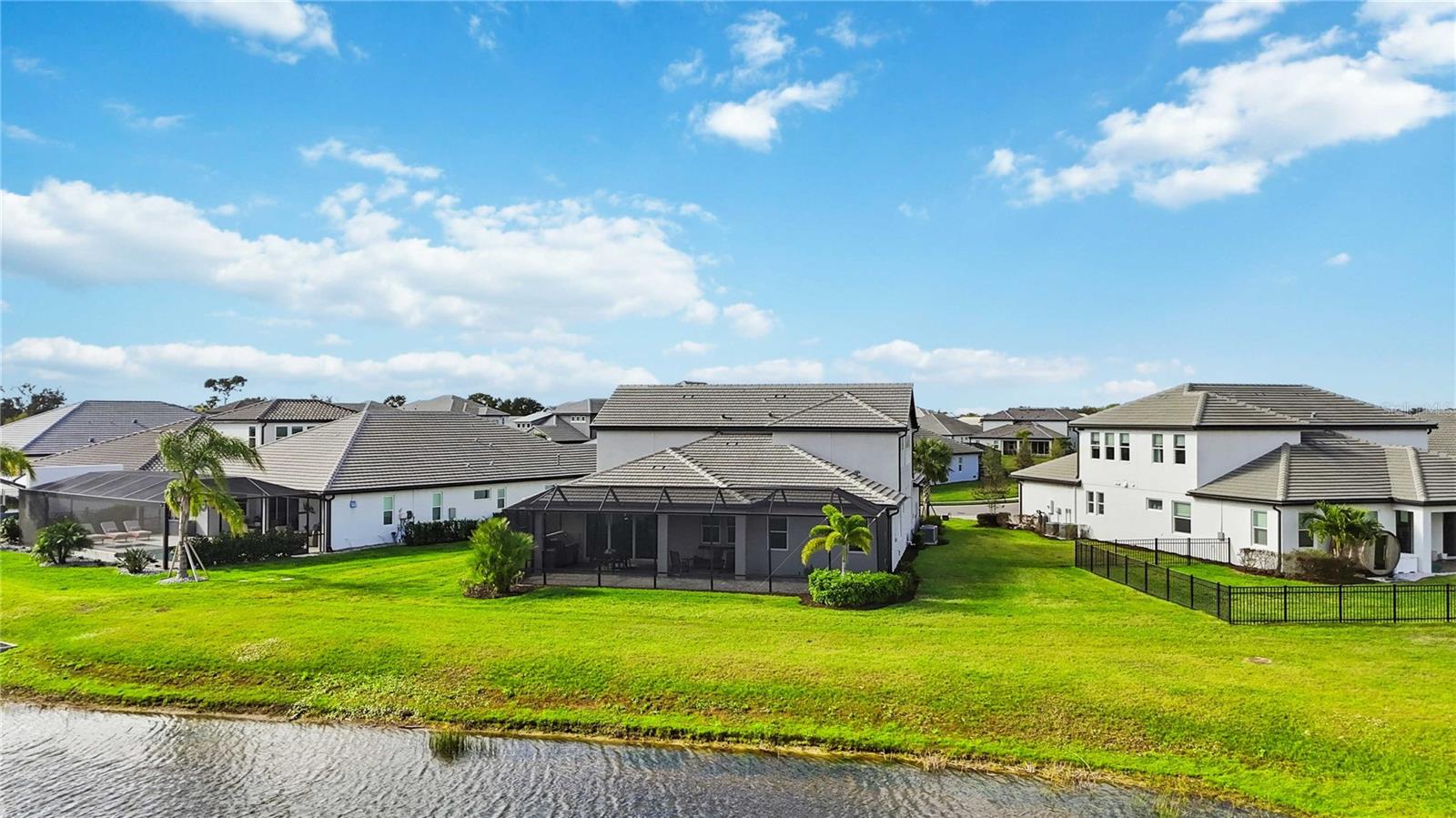 Image 65 of 75 For 17109 Sweetwater Village Drive