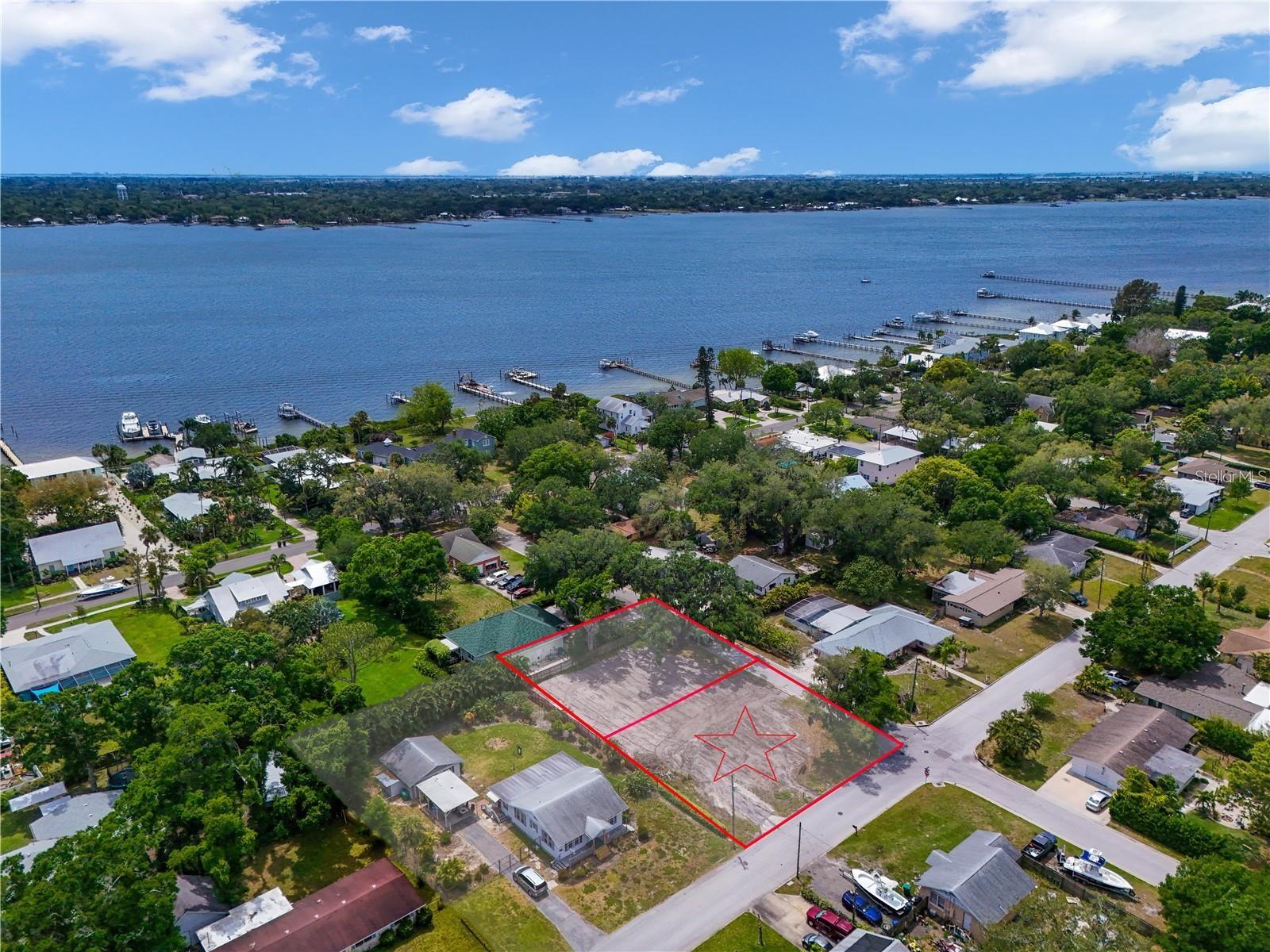 Image 2 of 3 For 1615 5th Street W