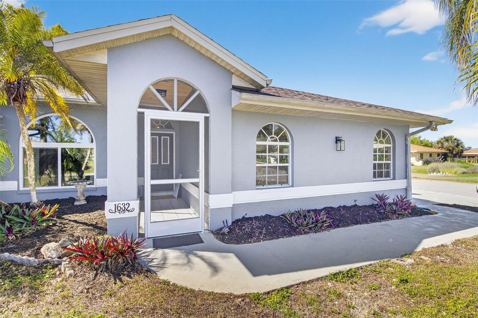 Image 4 of 50 For 1632 Amstead Street