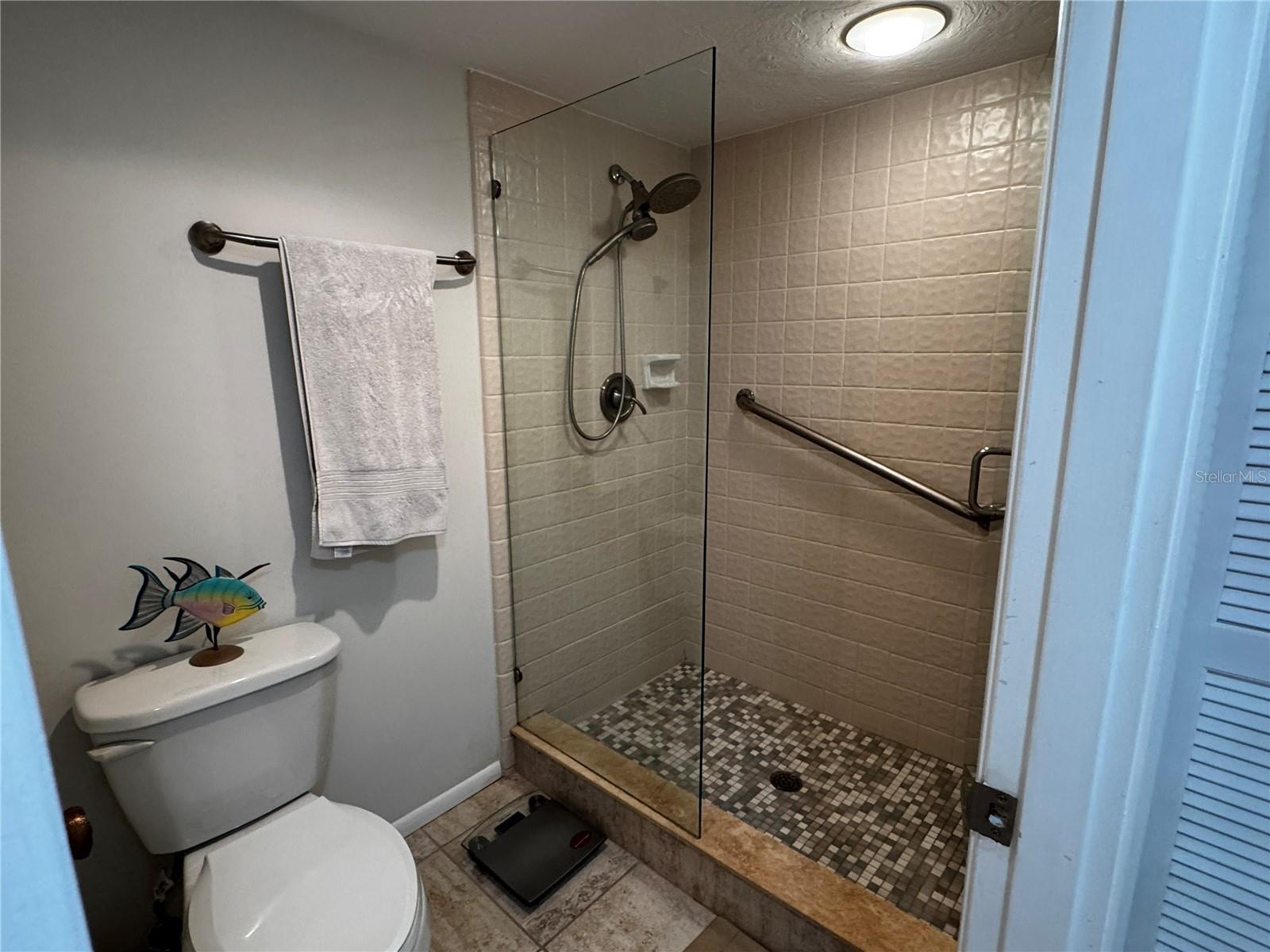 Image 10 of 45 For 1925 Gulf Of Mexico Drive G8-302