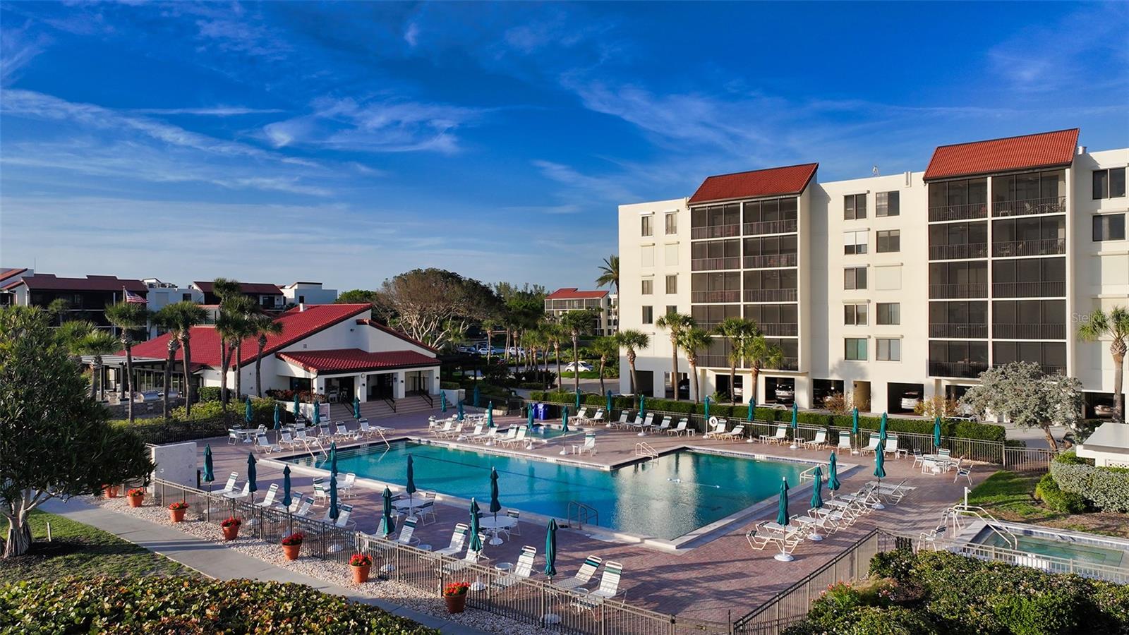 Image 17 of 45 For 1925 Gulf Of Mexico Drive G8-302