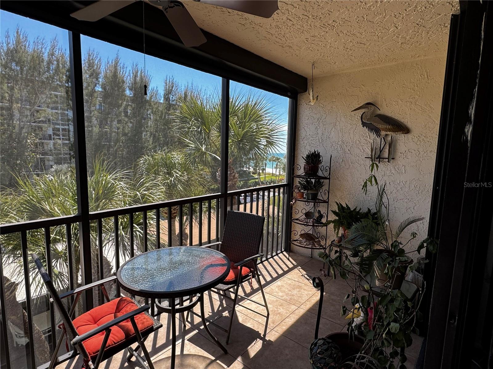 Image 3 of 45 For 1925 Gulf Of Mexico Drive G8-302