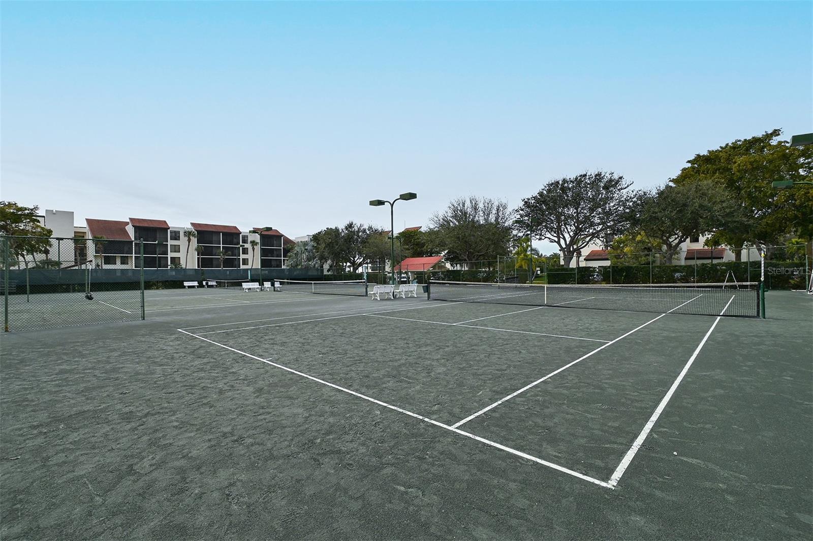 Image 34 of 45 For 1925 Gulf Of Mexico Drive G8-302