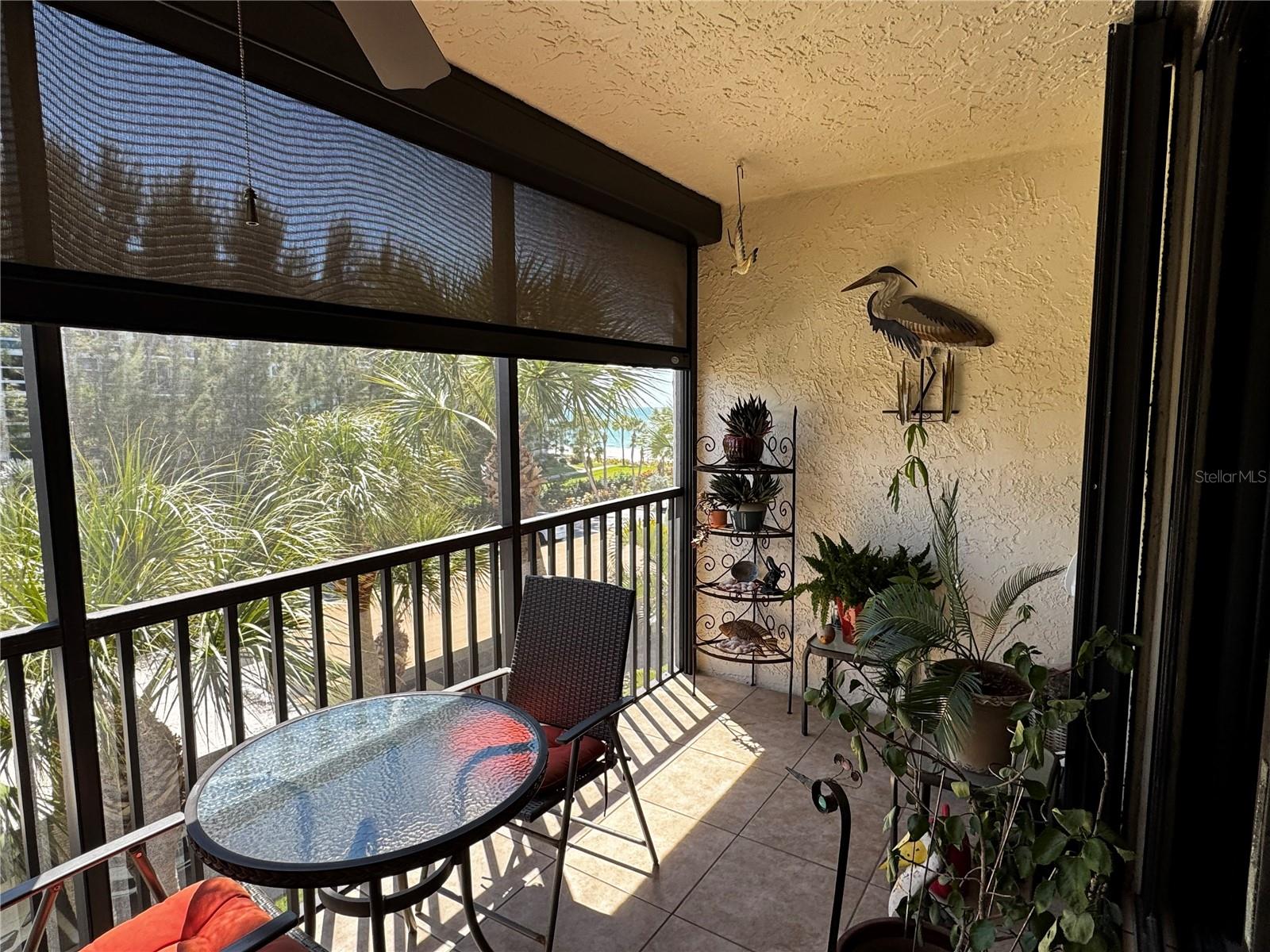 Image 4 of 45 For 1925 Gulf Of Mexico Drive G8-302