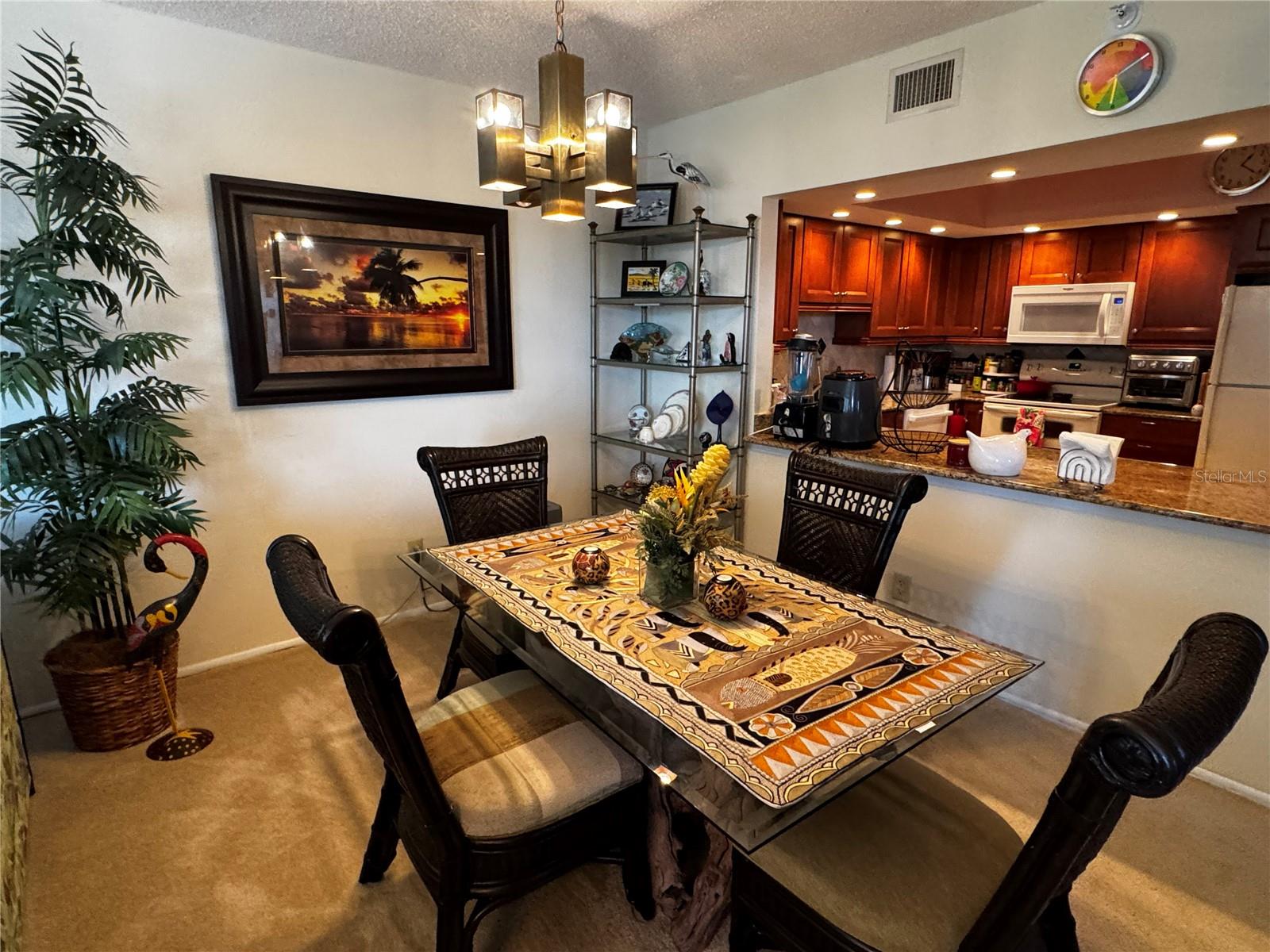 Image 6 of 45 For 1925 Gulf Of Mexico Drive G8-302