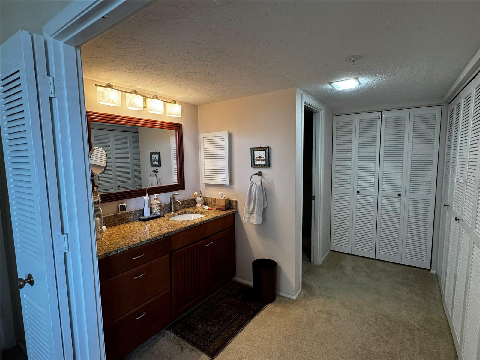 Image 9 of 45 For 1925 Gulf Of Mexico Drive G8-302