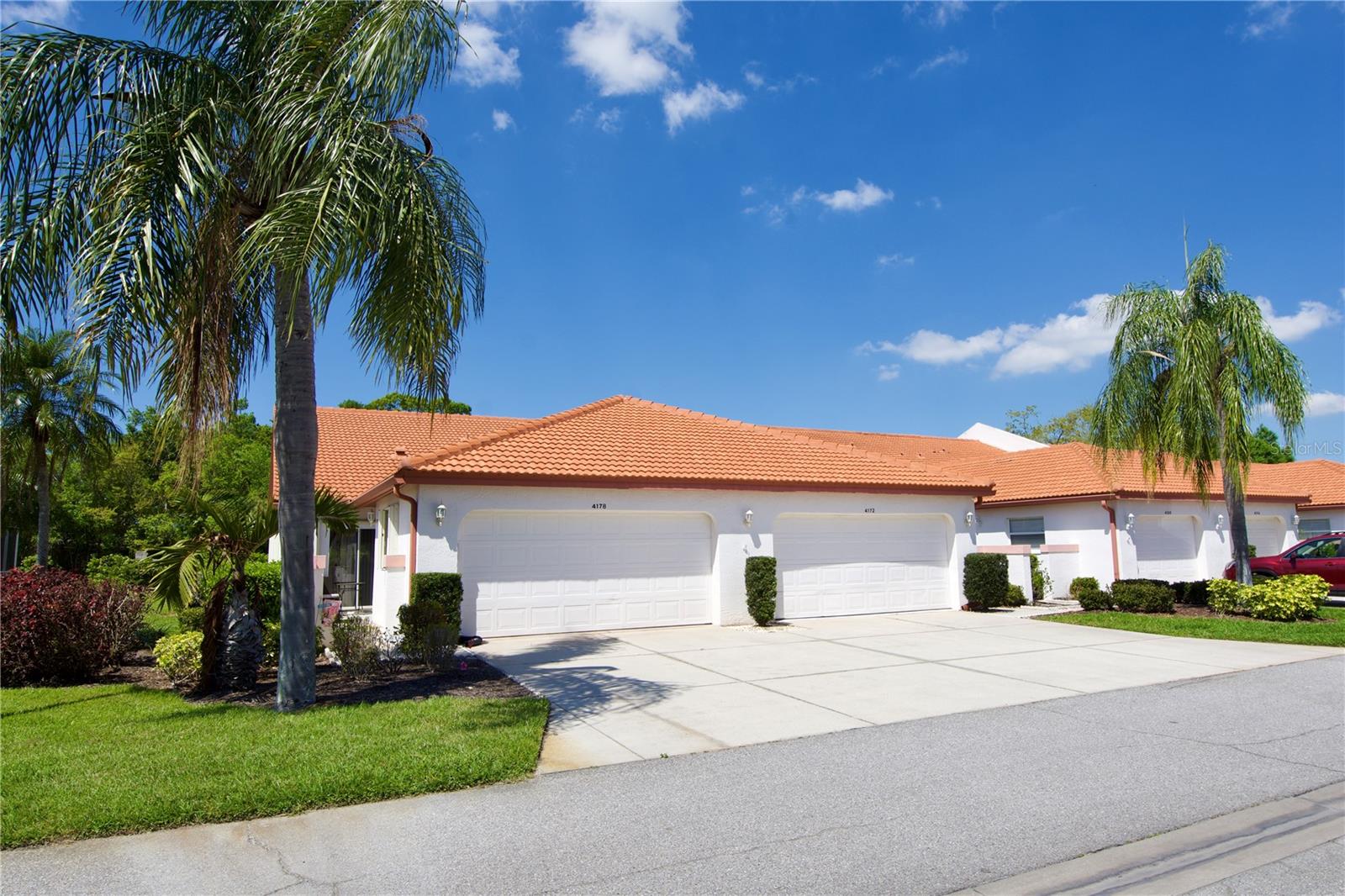 Image 3 of 42 For 4172 Marseilles Avenue 3255