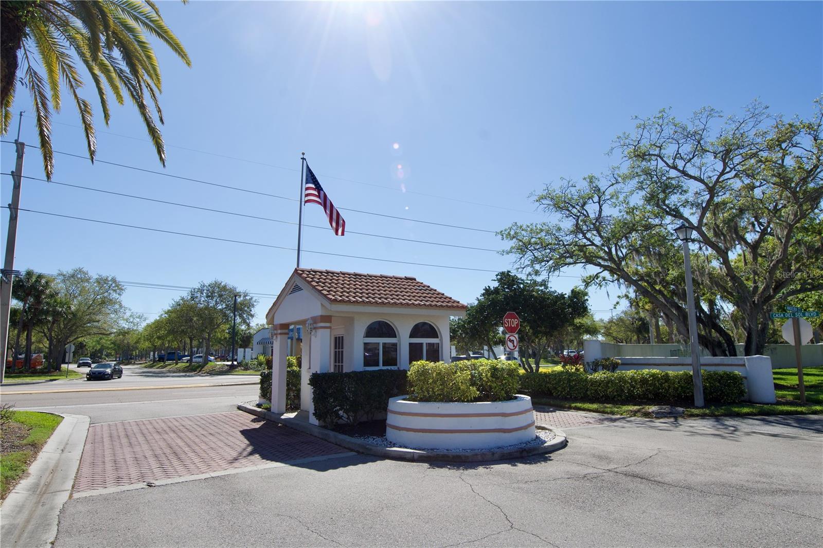 Image 37 of 42 For 4172 Marseilles Avenue 3255