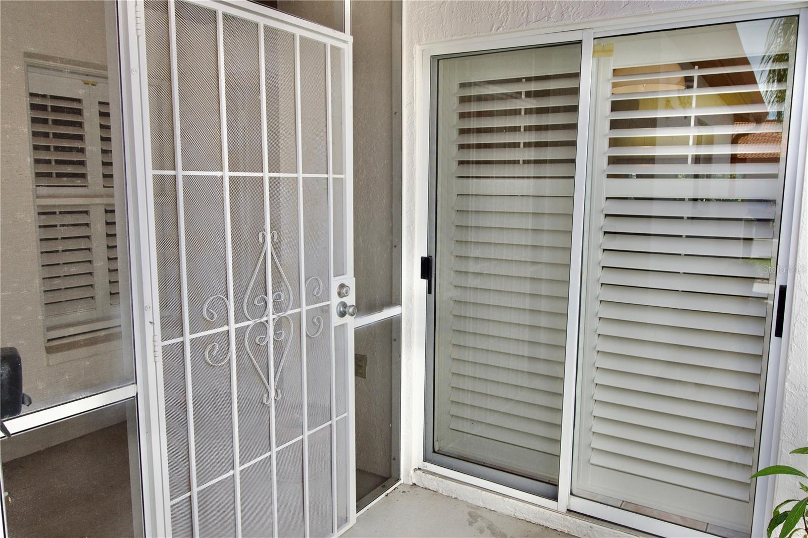 Image 7 of 42 For 4172 Marseilles Avenue 3255