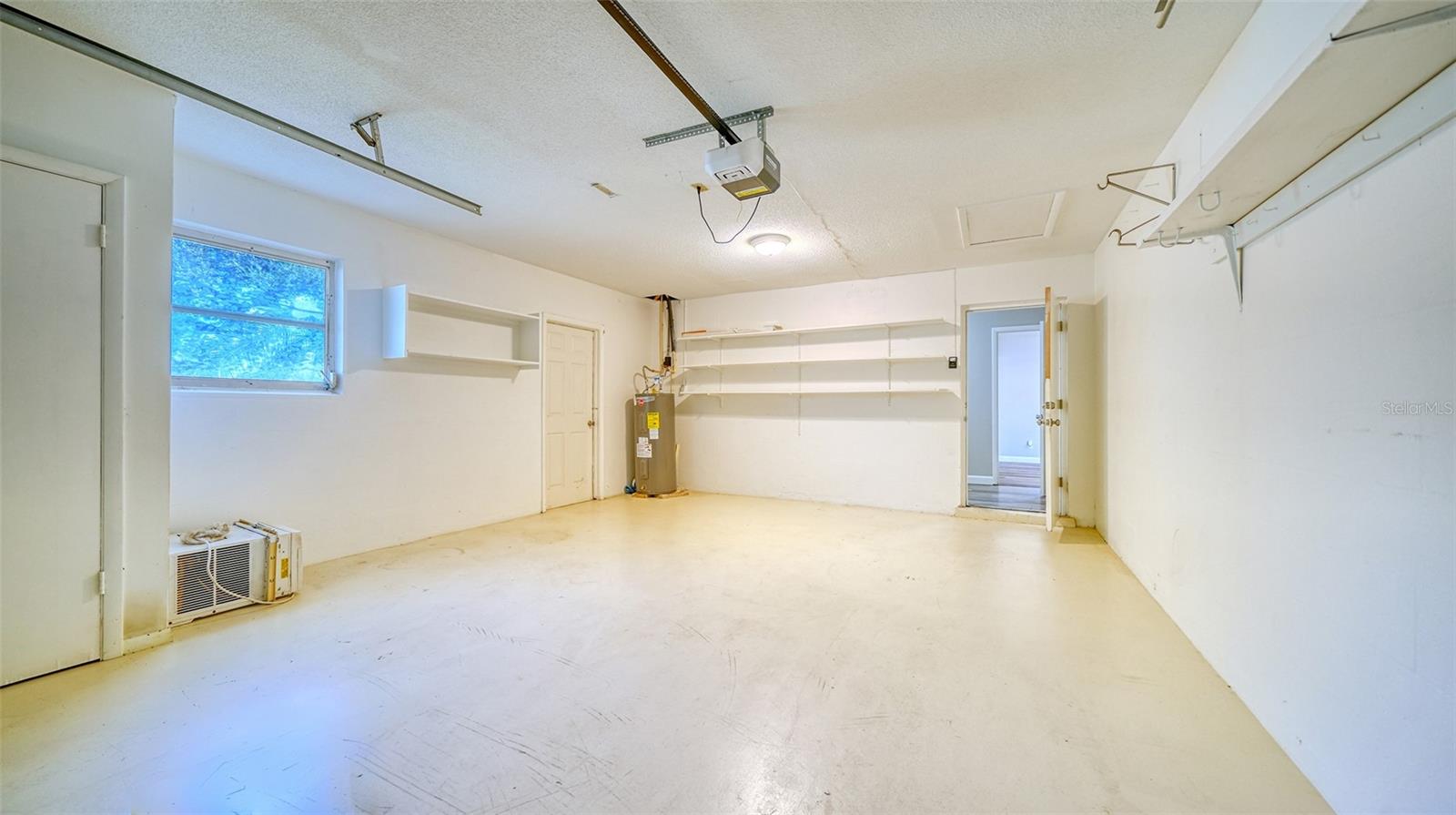 Image 37 of 39 For 3005 Lockwood Terrace