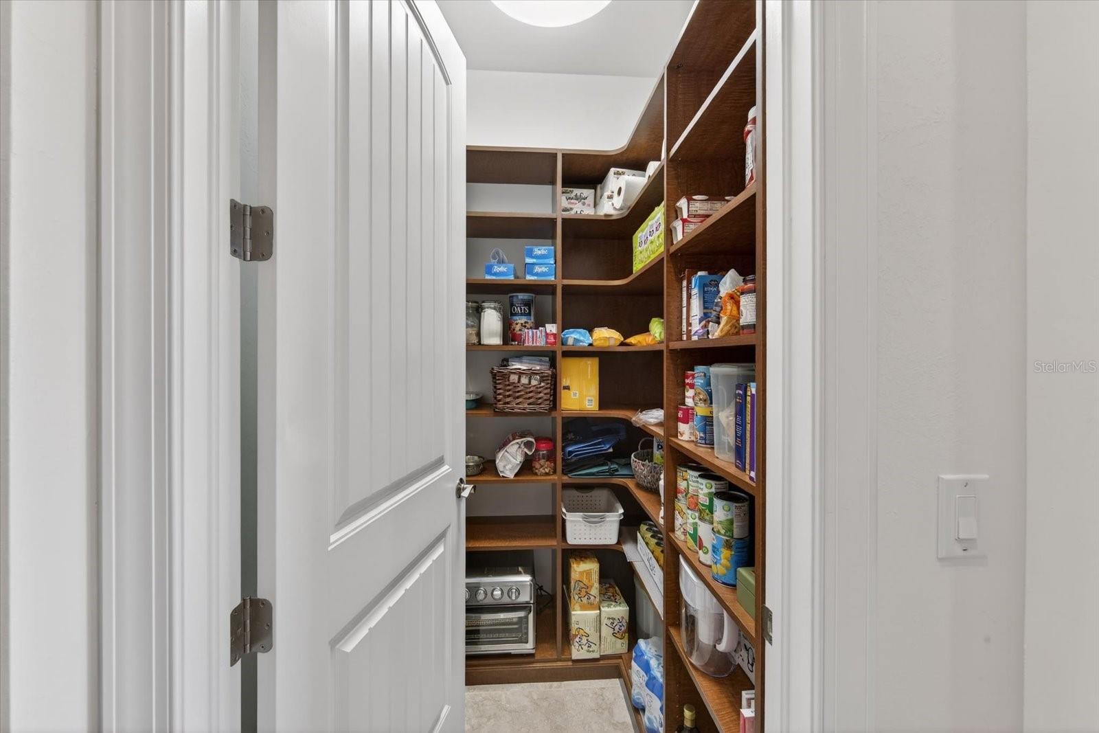 Image 18 of 100 For 17030 Loudon Place