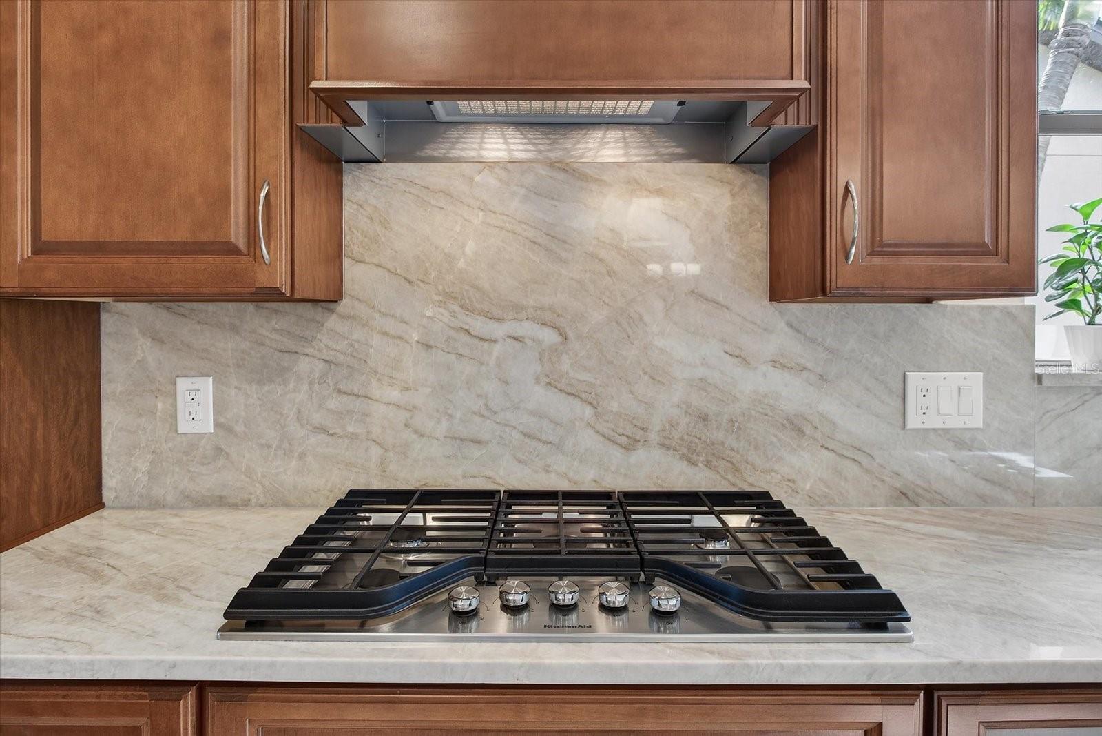 Image 19 of 100 For 17030 Loudon Place