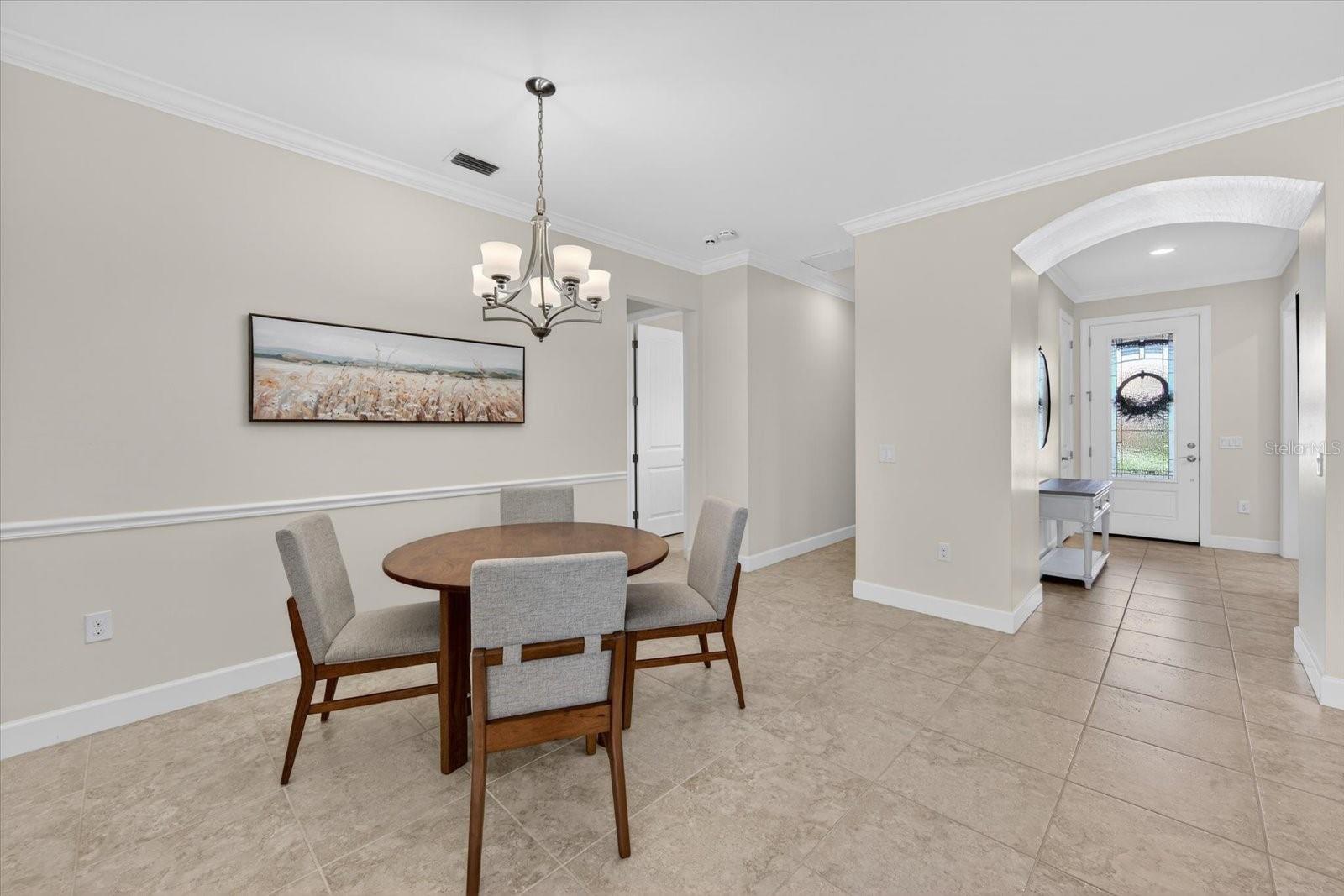 Image 25 of 100 For 17030 Loudon Place