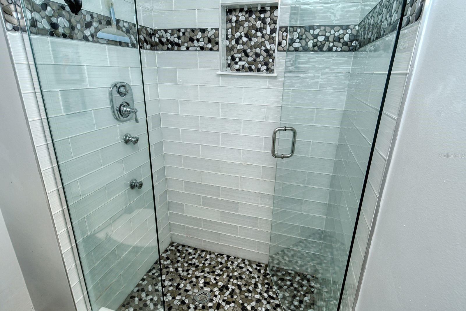 Image 23 of 74 For 1215 Portofino Drive 308