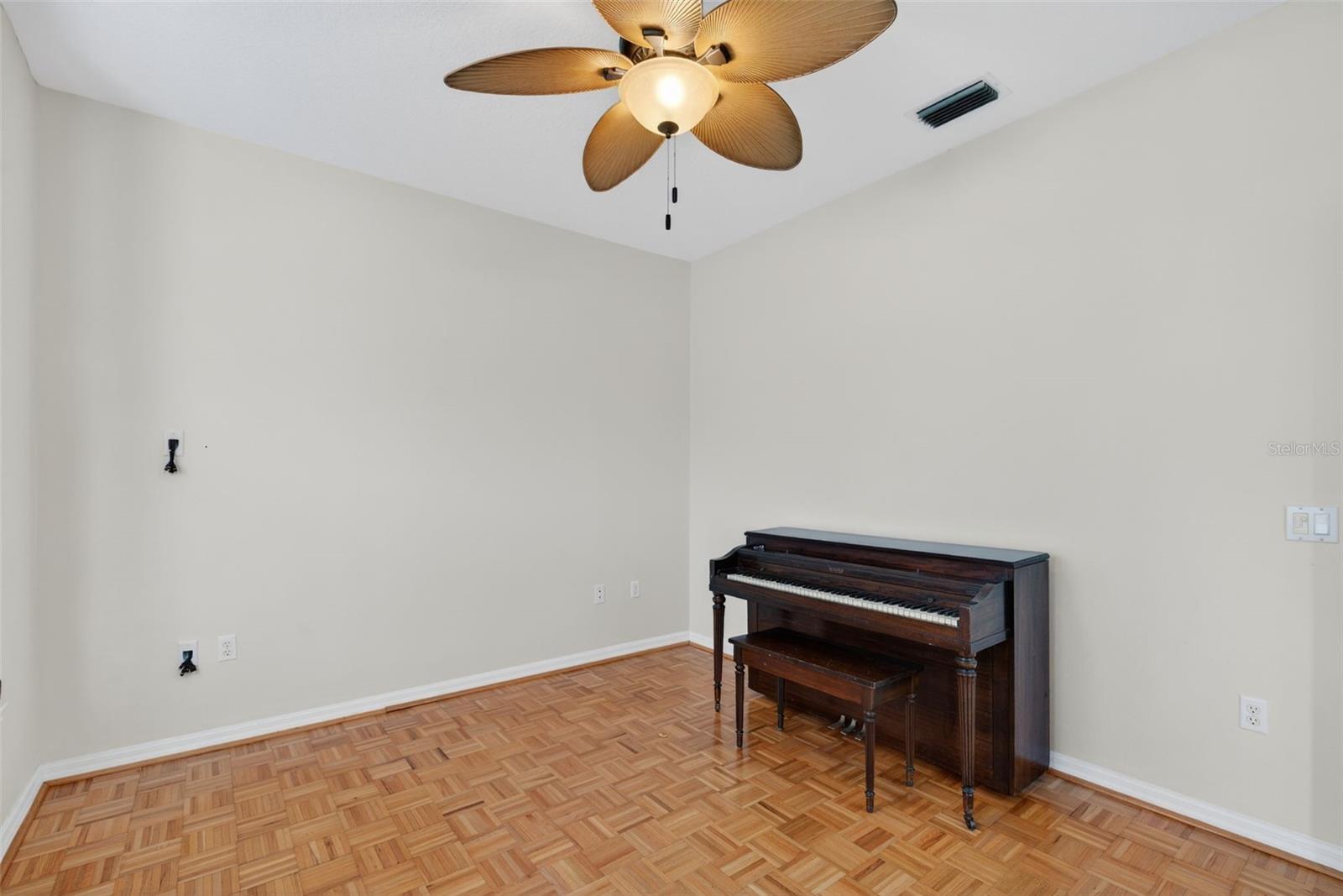 Image 10 of 49 For 4449 Golden Lake Drive