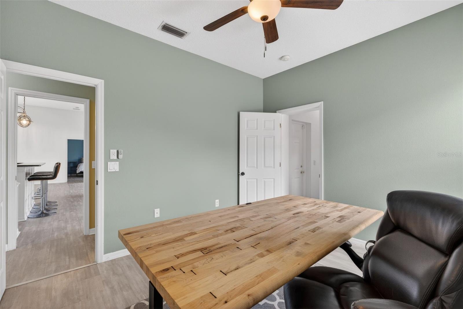 Image 20 of 49 For 4449 Golden Lake Drive