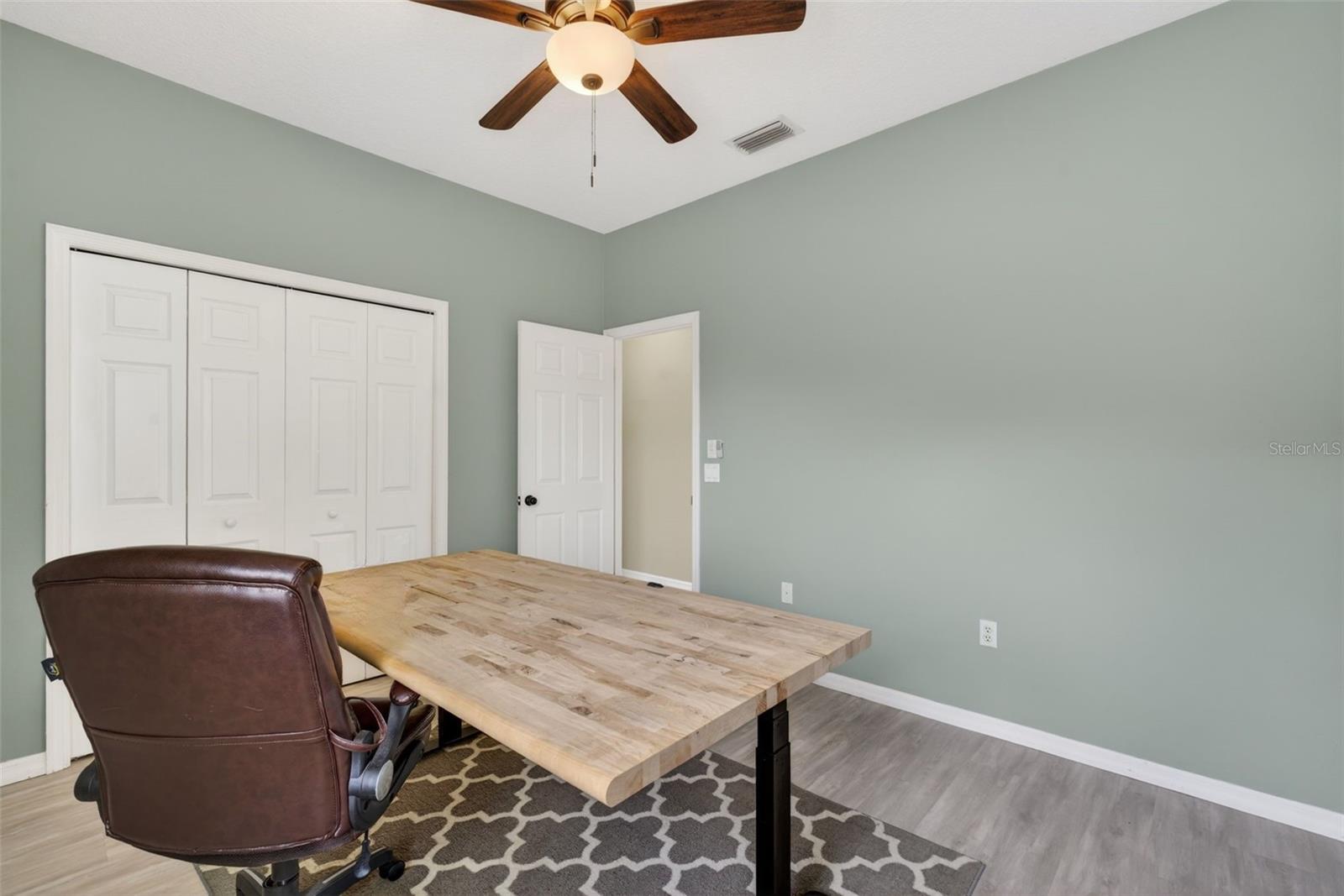 Image 23 of 49 For 4449 Golden Lake Drive