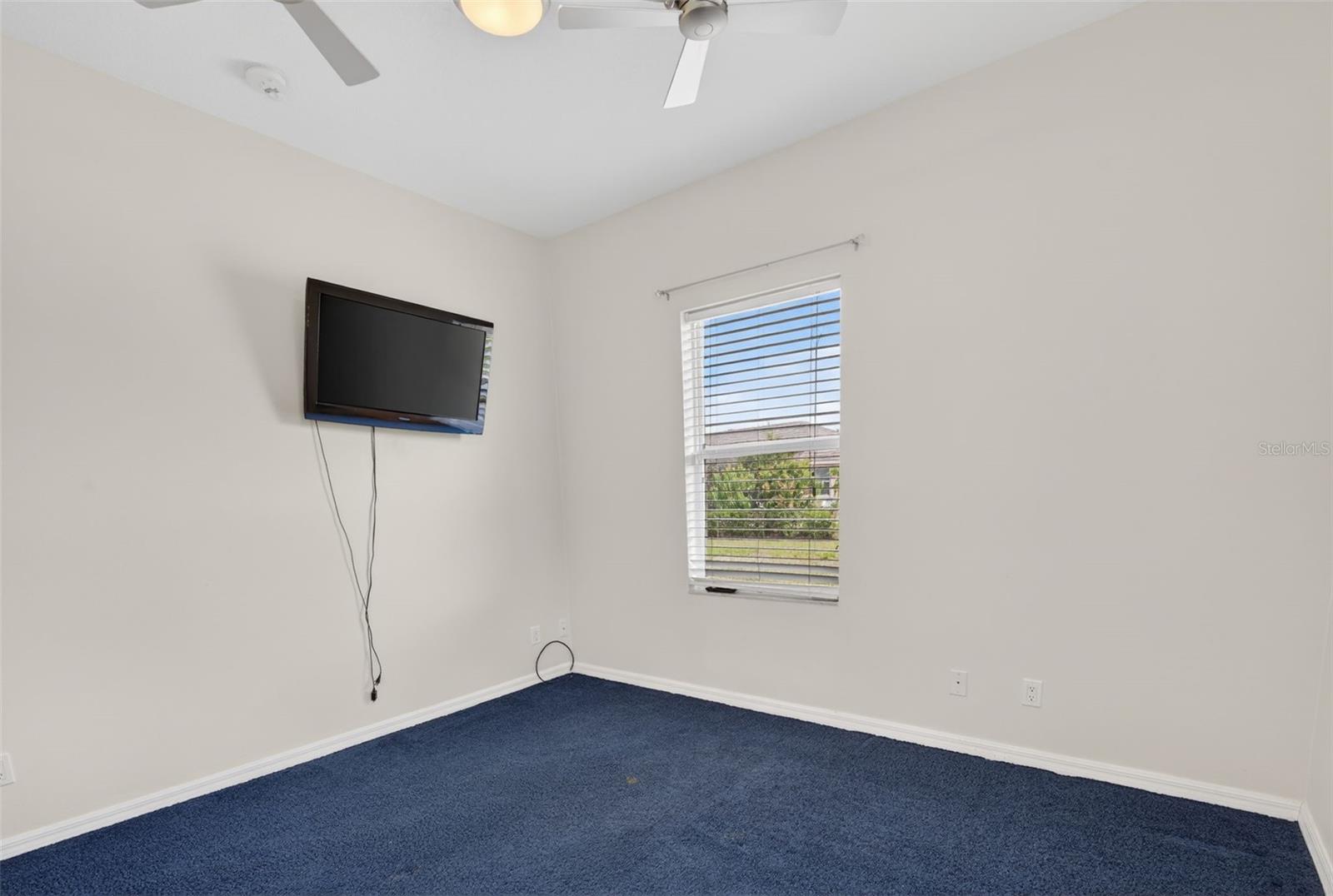 Image 28 of 49 For 4449 Golden Lake Drive