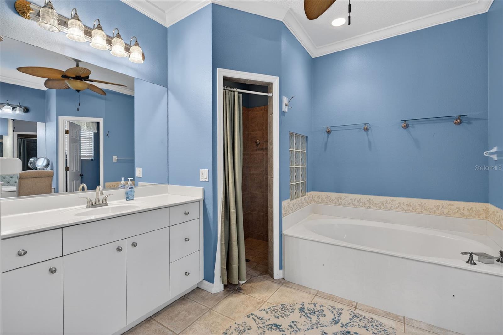 Image 35 of 49 For 4449 Golden Lake Drive