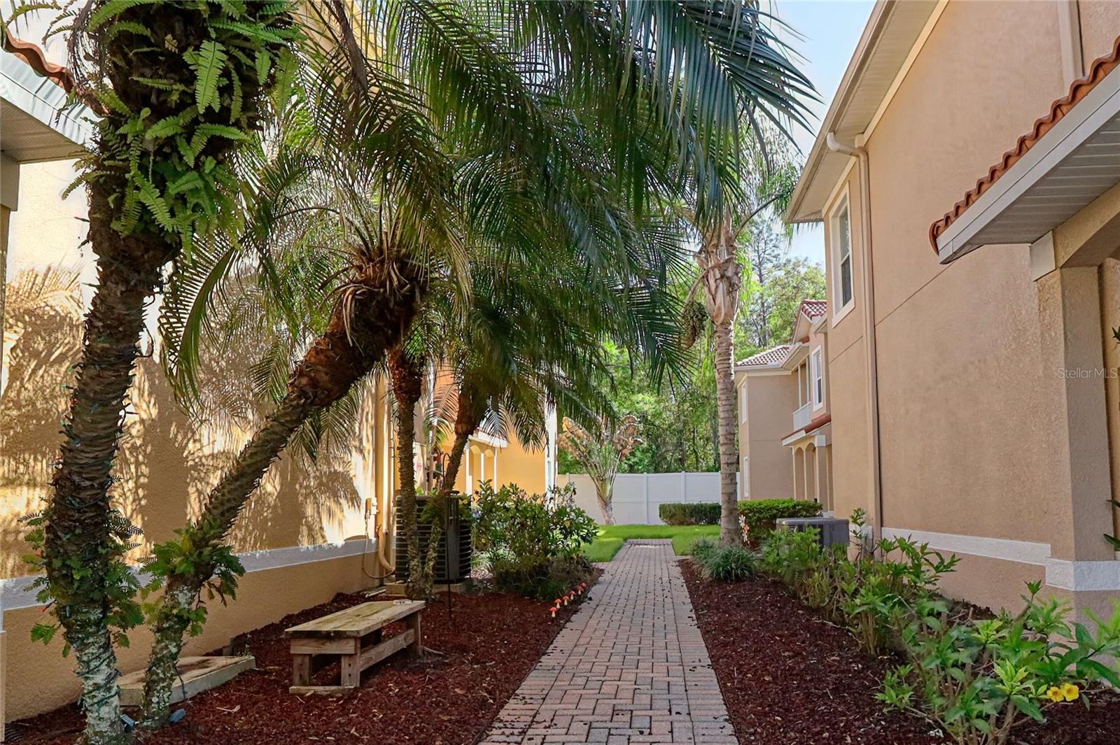 Image 6 of 6 For 21020 Sunpoint Way 102