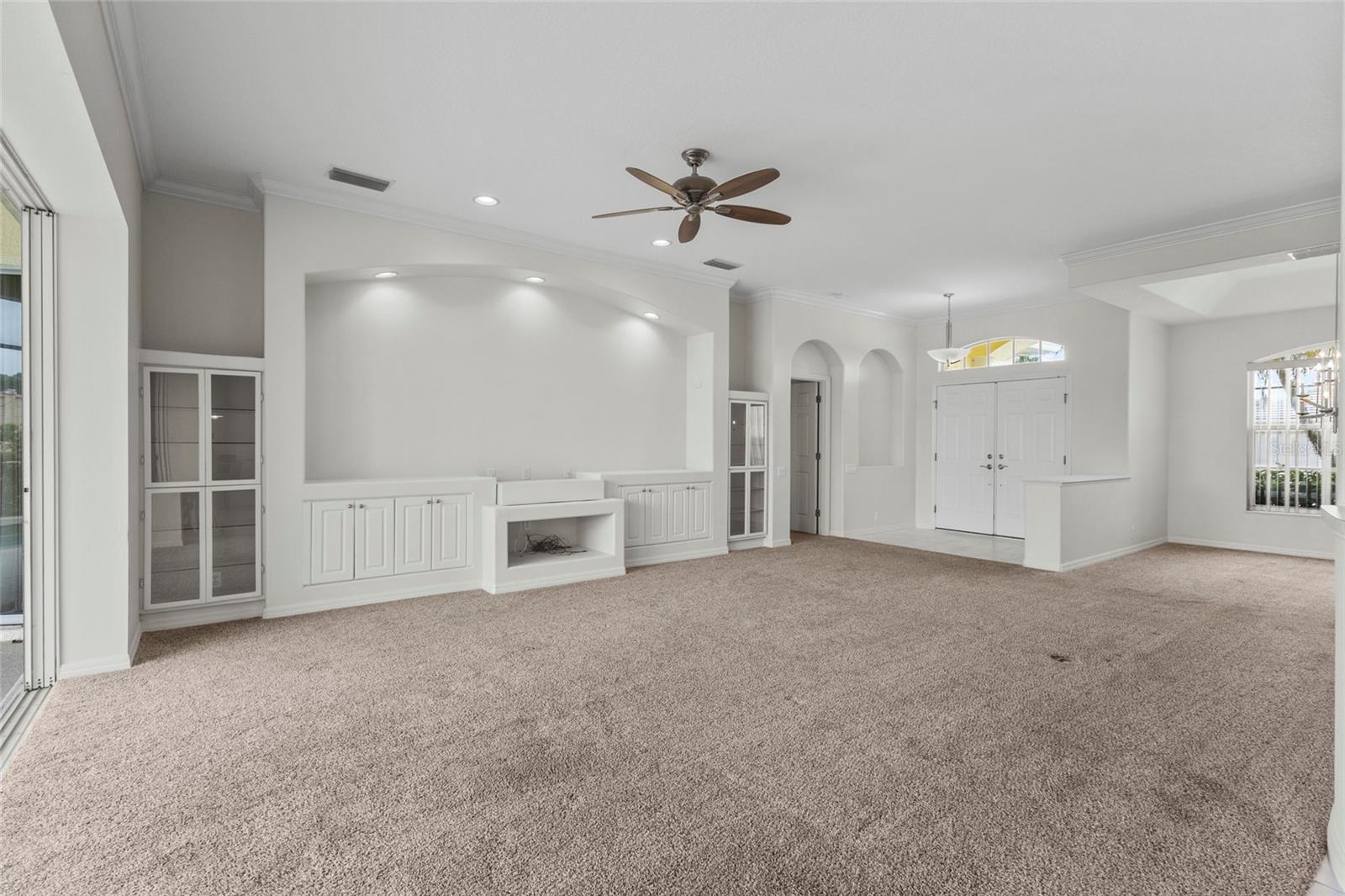 Image 10 of 64 For 600 Cockatoo Circle