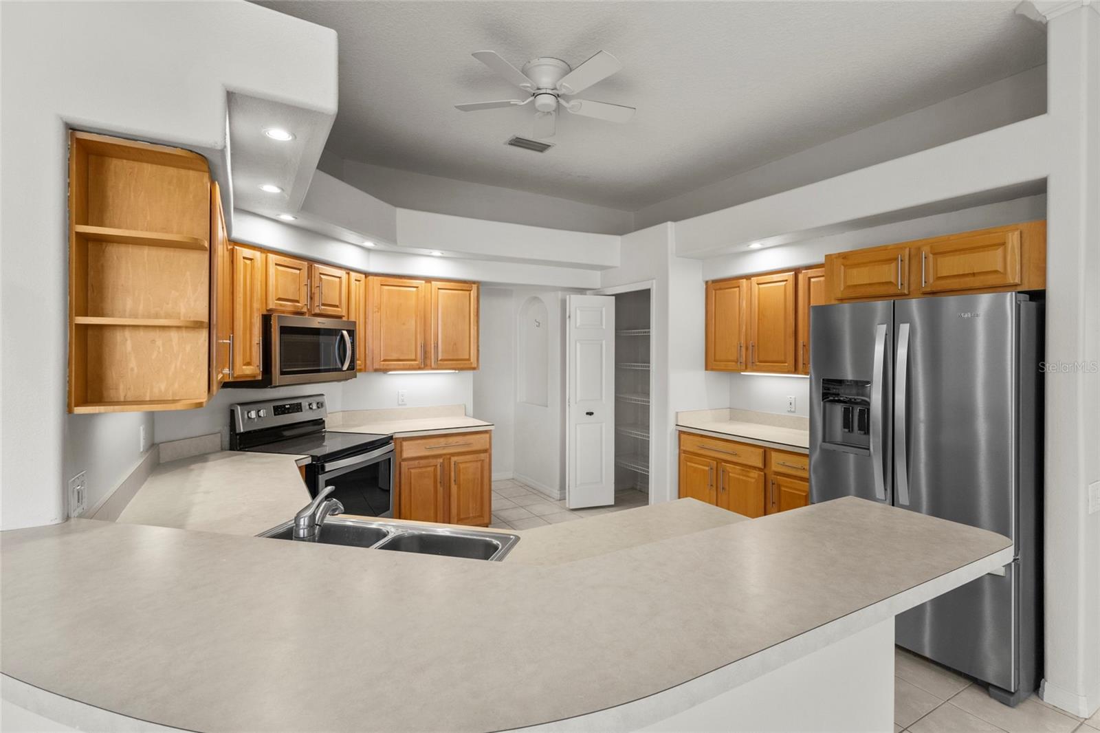 Image 15 of 64 For 600 Cockatoo Circle