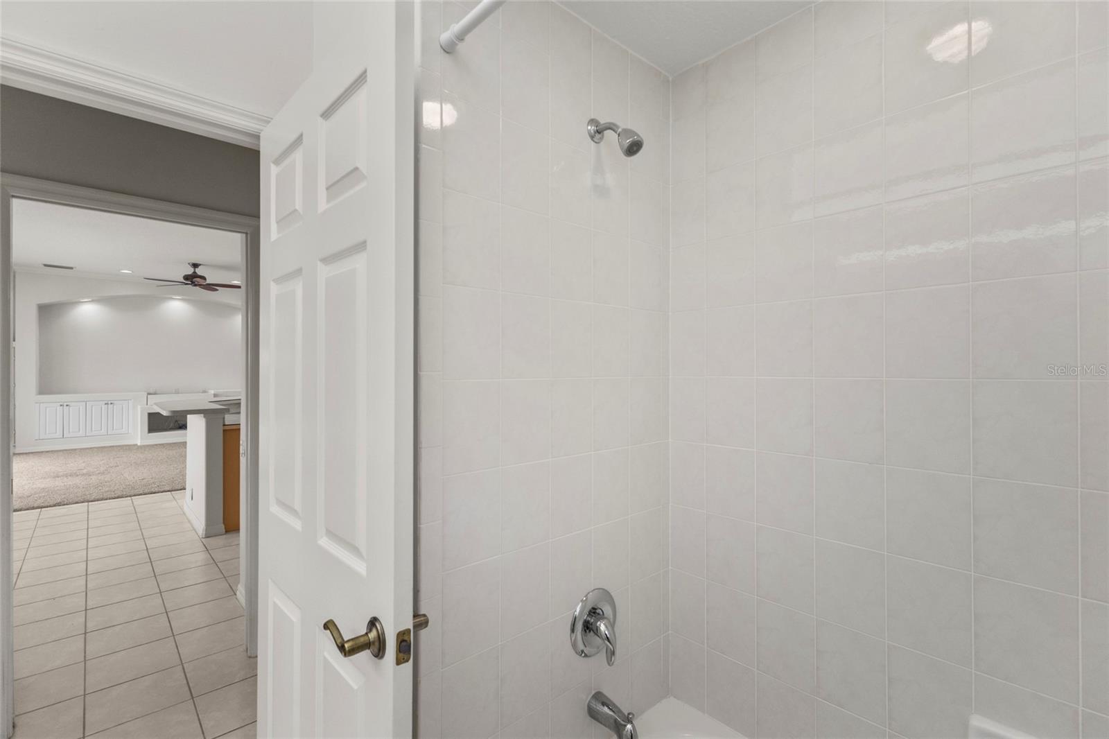 Image 29 of 64 For 600 Cockatoo Circle