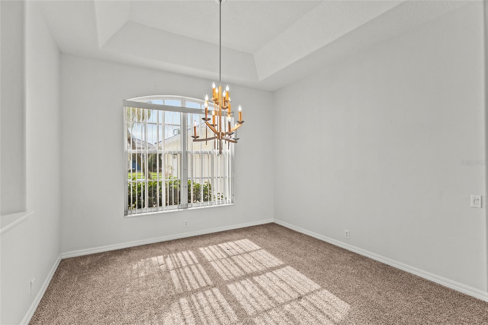 Image 6 of 64 For 600 Cockatoo Circle