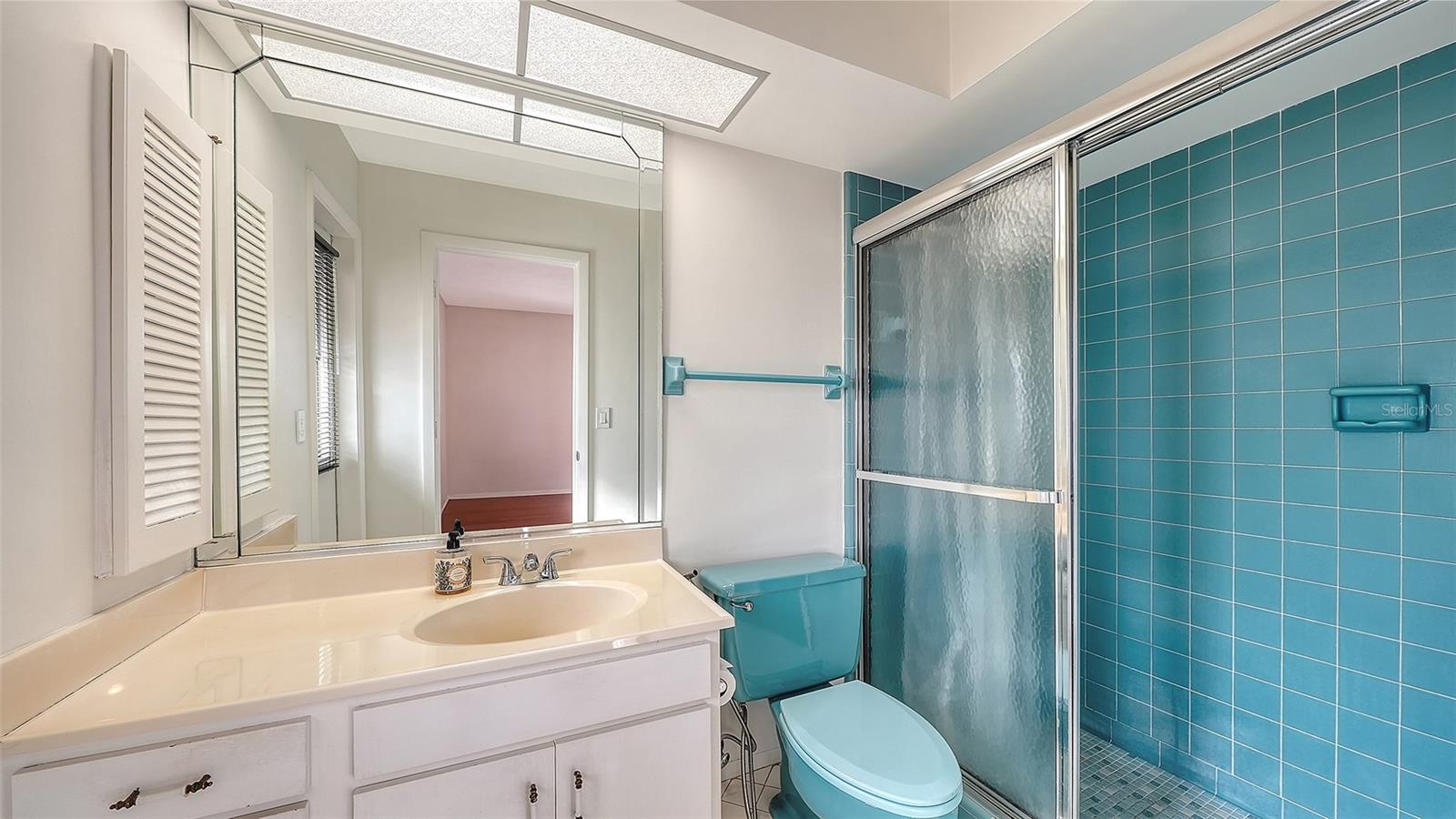 Image 15 of 27 For 2839 Riviera Drive