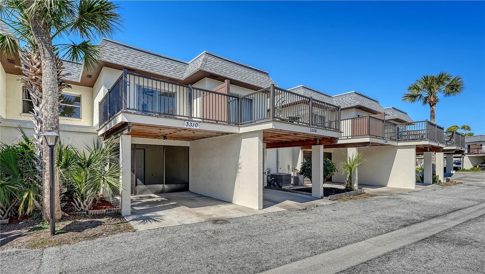 Image 2 of 37 For 3310 Ramblewood Place