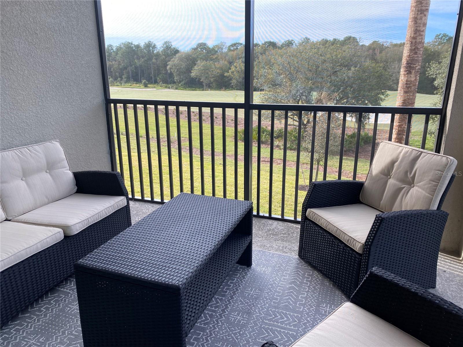 Image 13 of 31 For 17510 Gawthrop Drive 208