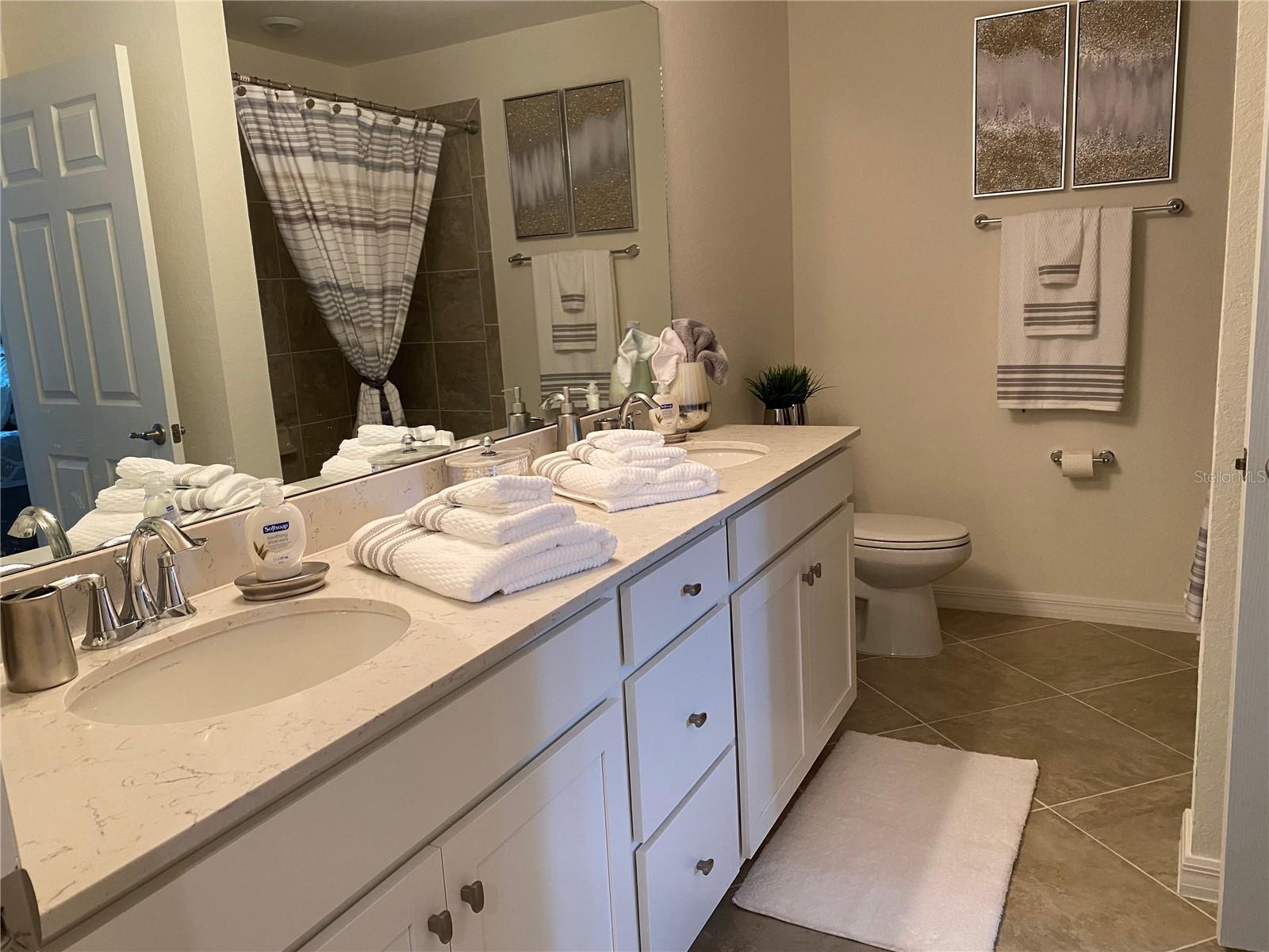 Image 20 of 31 For 17510 Gawthrop Drive 208