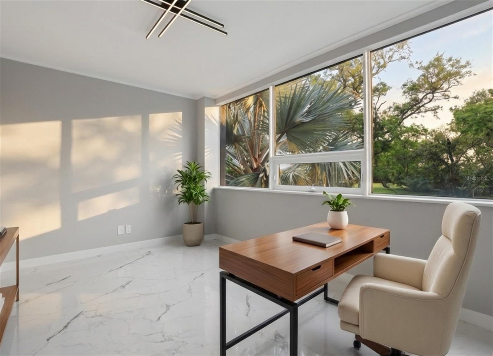 Image 23 of 55 For 4942 Hubner Circle