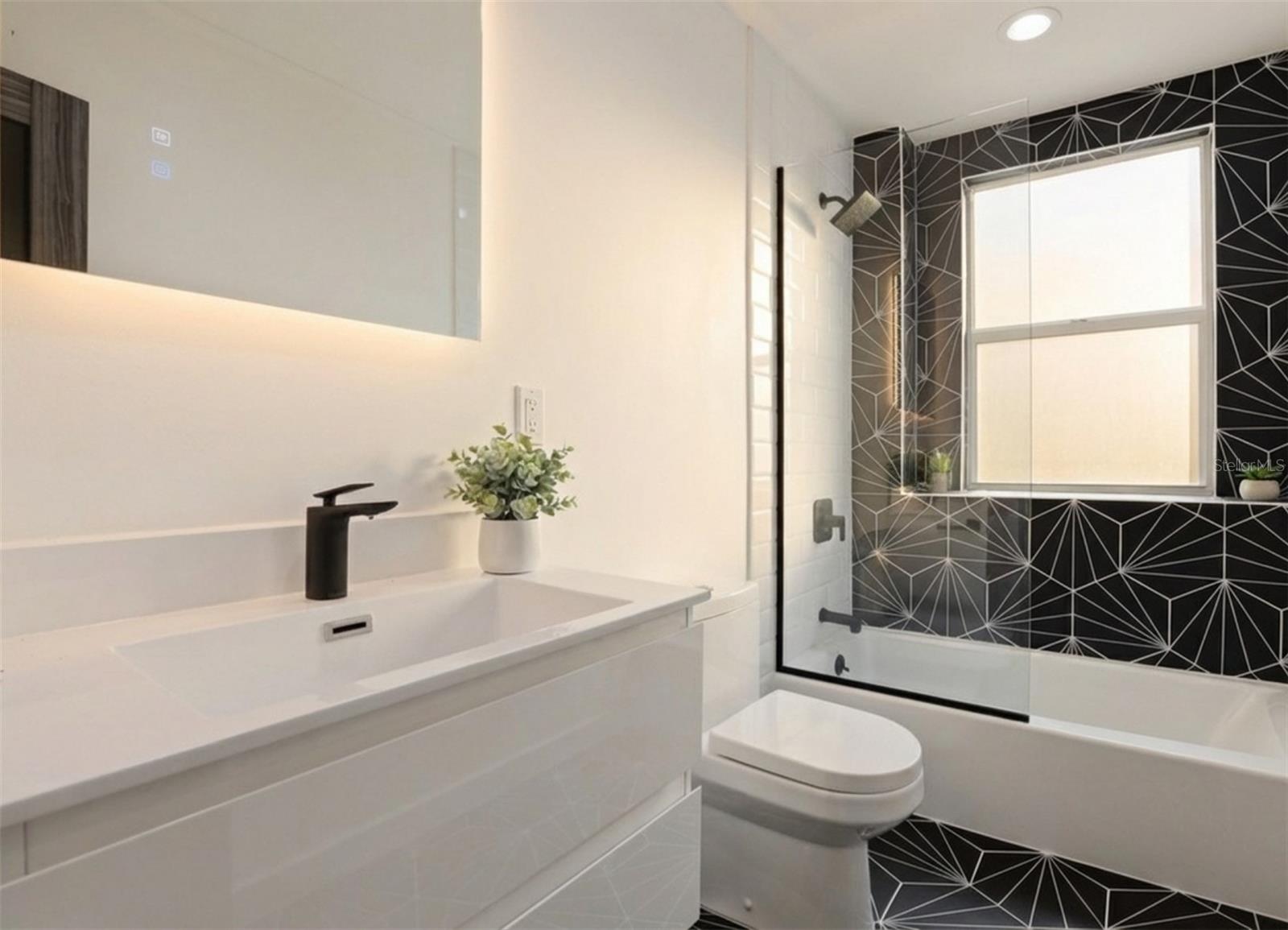 Image 26 of 55 For 4942 Hubner Circle