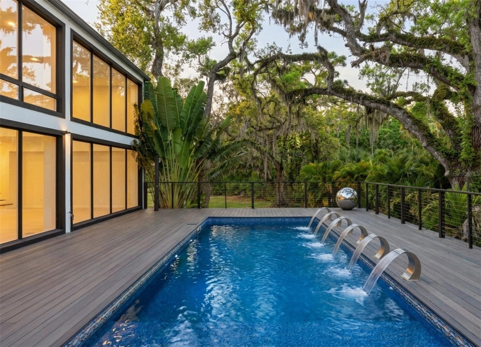 Image 45 of 55 For 4942 Hubner Circle