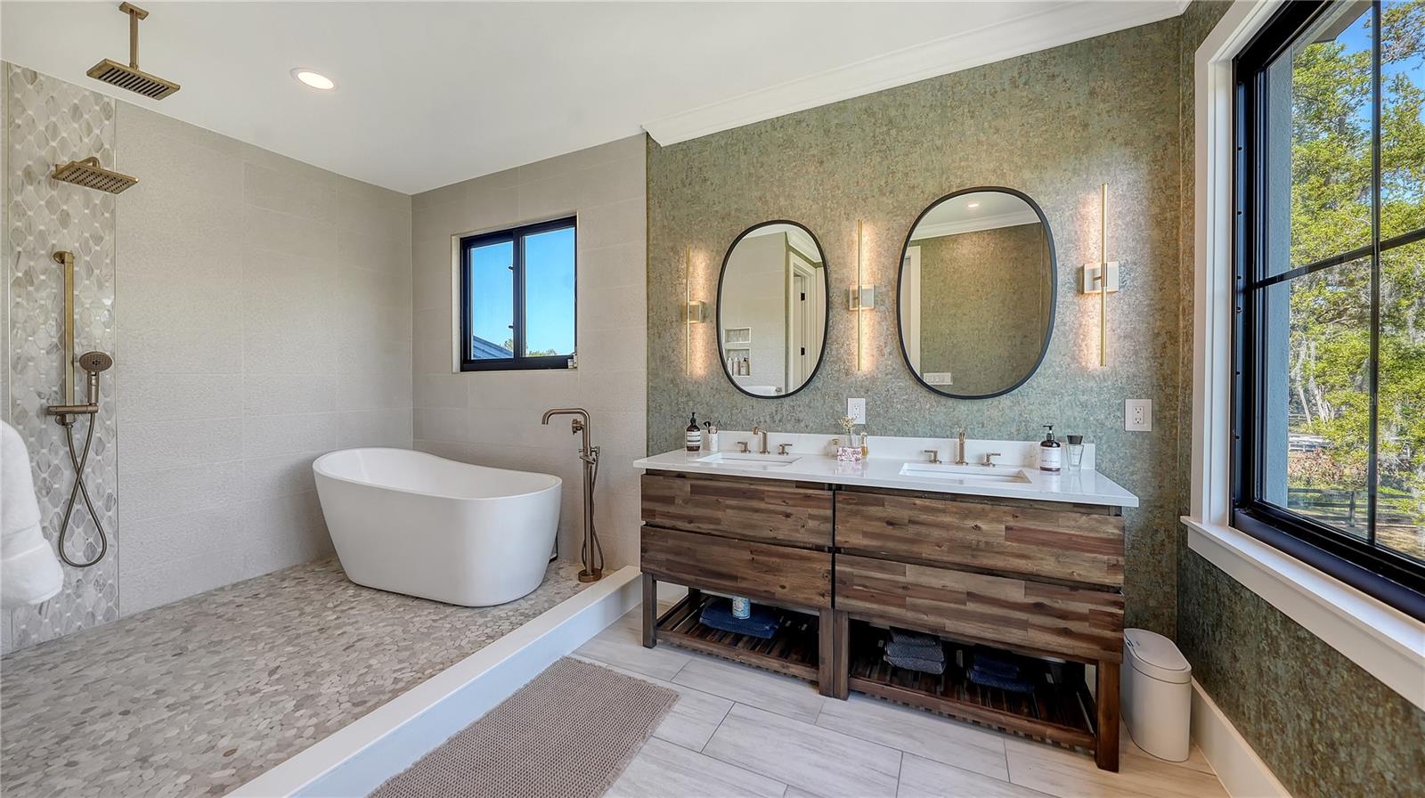 Image 27 of 60 For 7022 Saddle Creek Circle