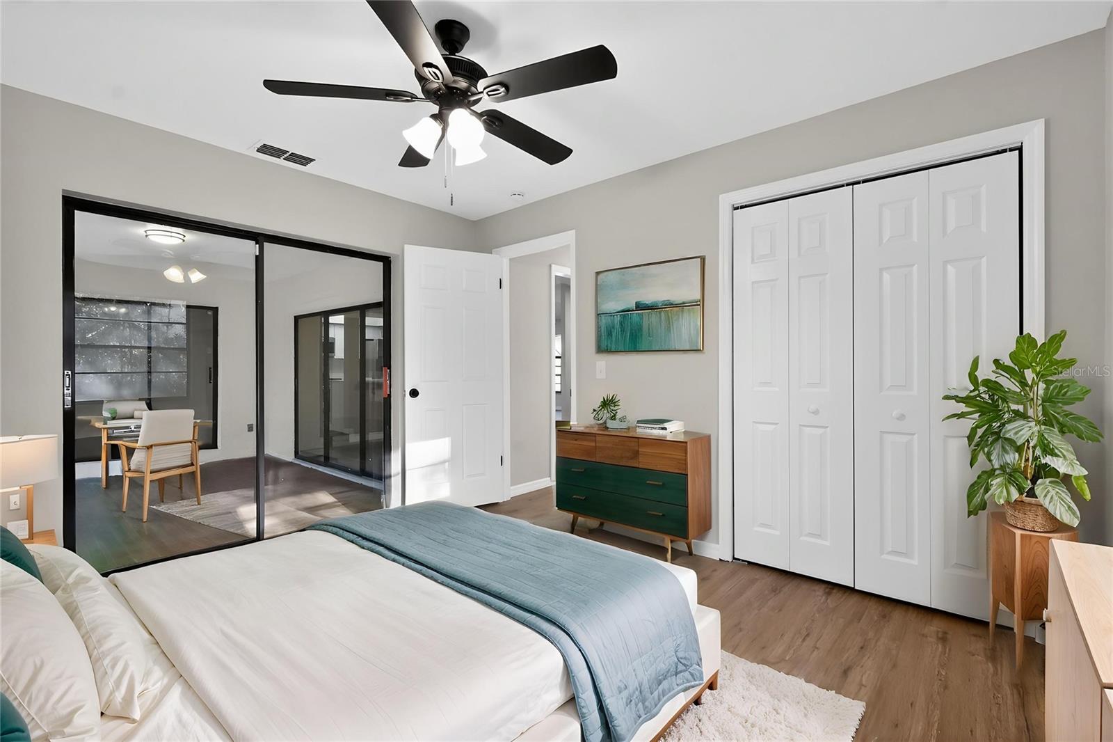 Image 16 of 35 For 1060 Rockefeller Lane