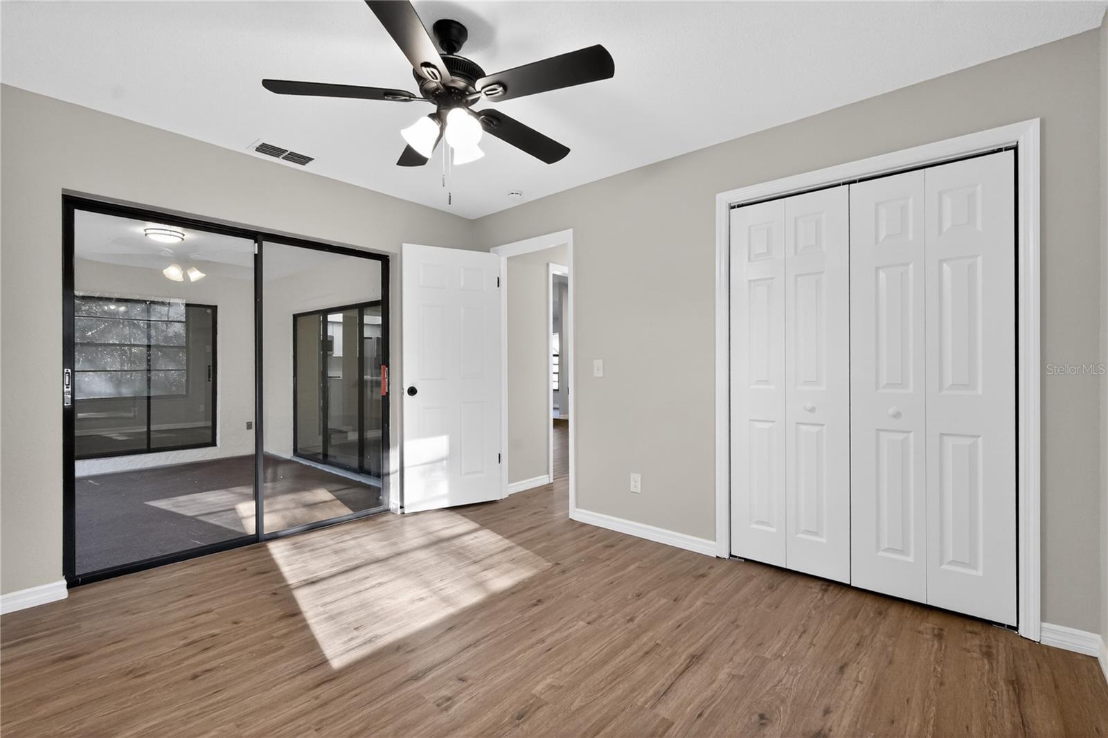 Image 17 of 35 For 1060 Rockefeller Lane