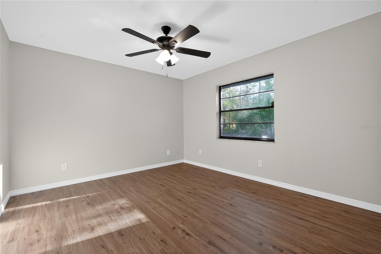 Image 19 of 35 For 1060 Rockefeller Lane