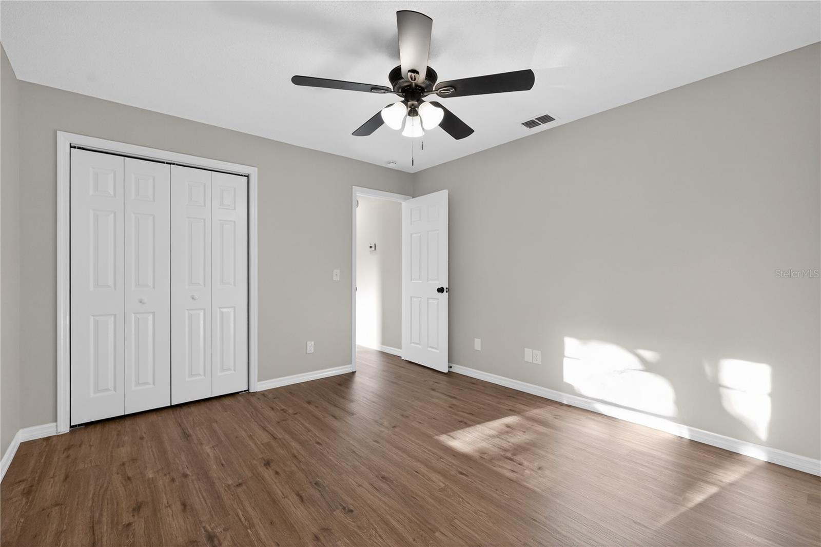 Image 20 of 35 For 1060 Rockefeller Lane