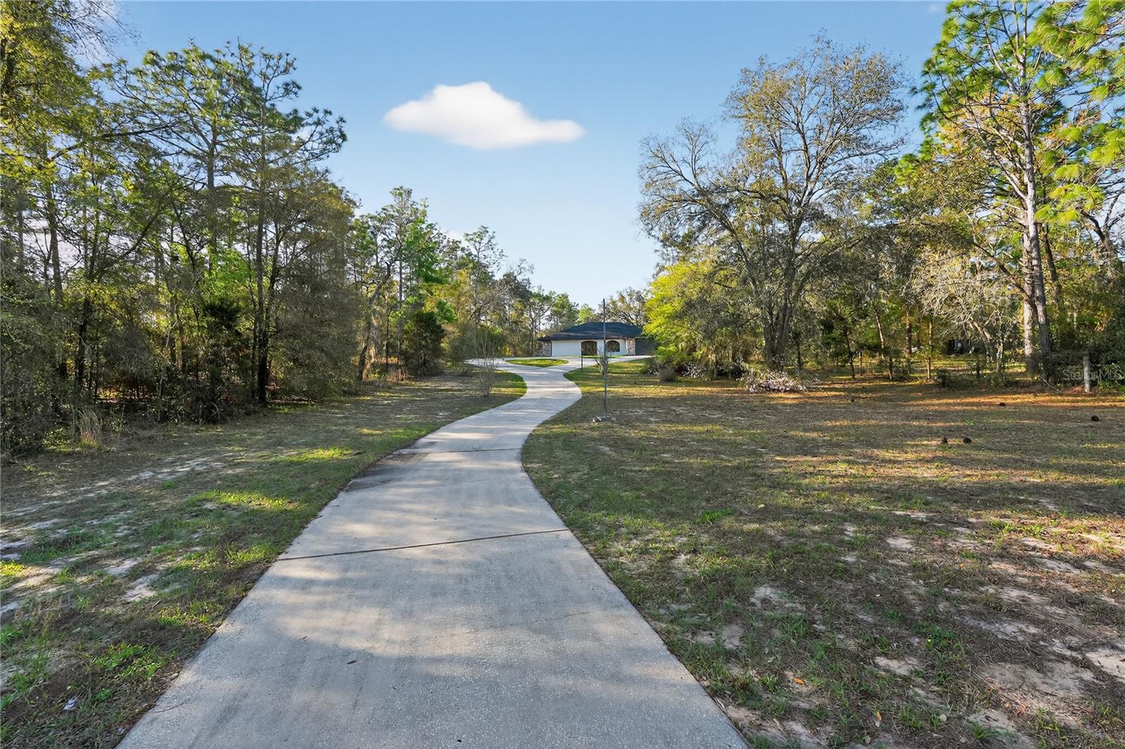 Image 28 of 35 For 1060 Rockefeller Lane