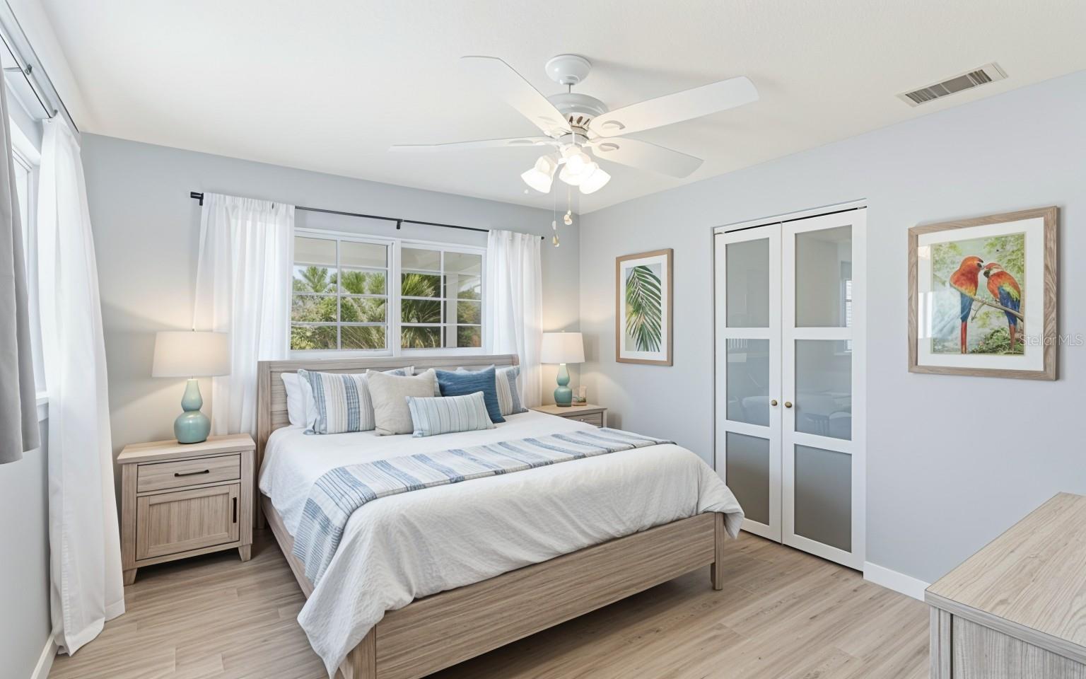 Image 18 of 37 For 327 39th Avenue