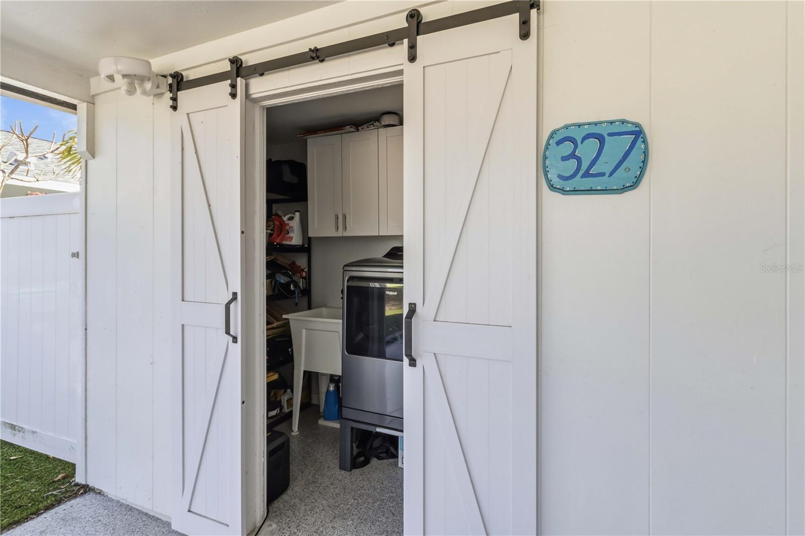 Image 25 of 37 For 327 39th Avenue