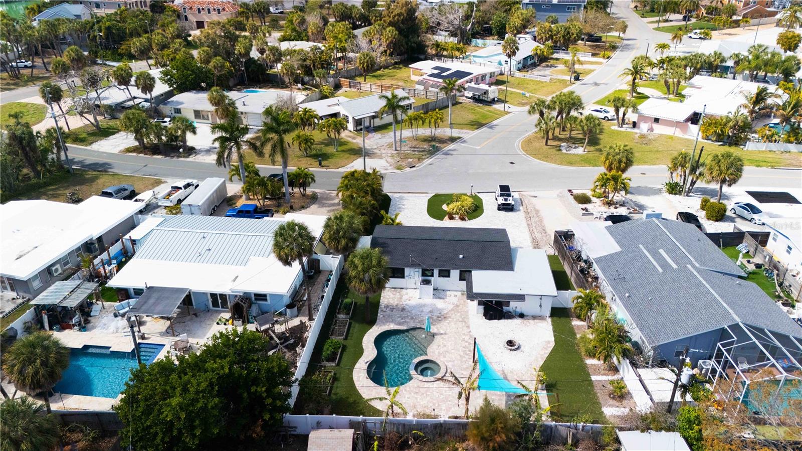 Image 36 of 37 For 327 39th Avenue