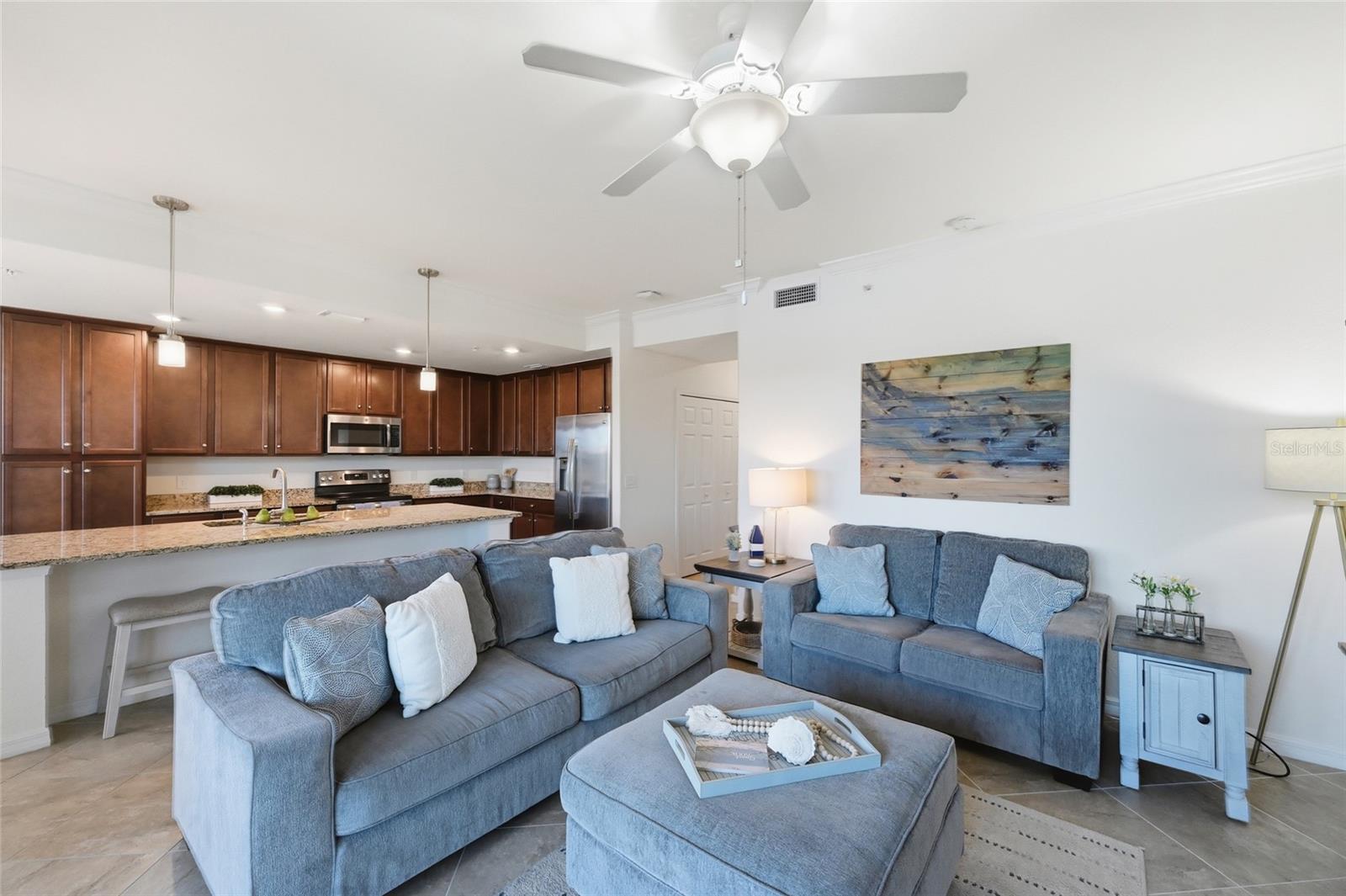 Image 8 of 63 For 17108 Vardon Terrace 103