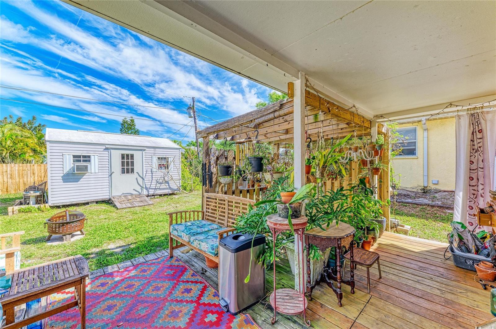 Image 15 of 35 For 1885 Vamo Drive